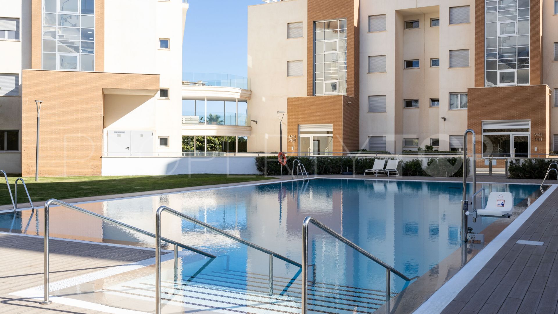 For sale penthouse with 2 bedrooms in El Higueron