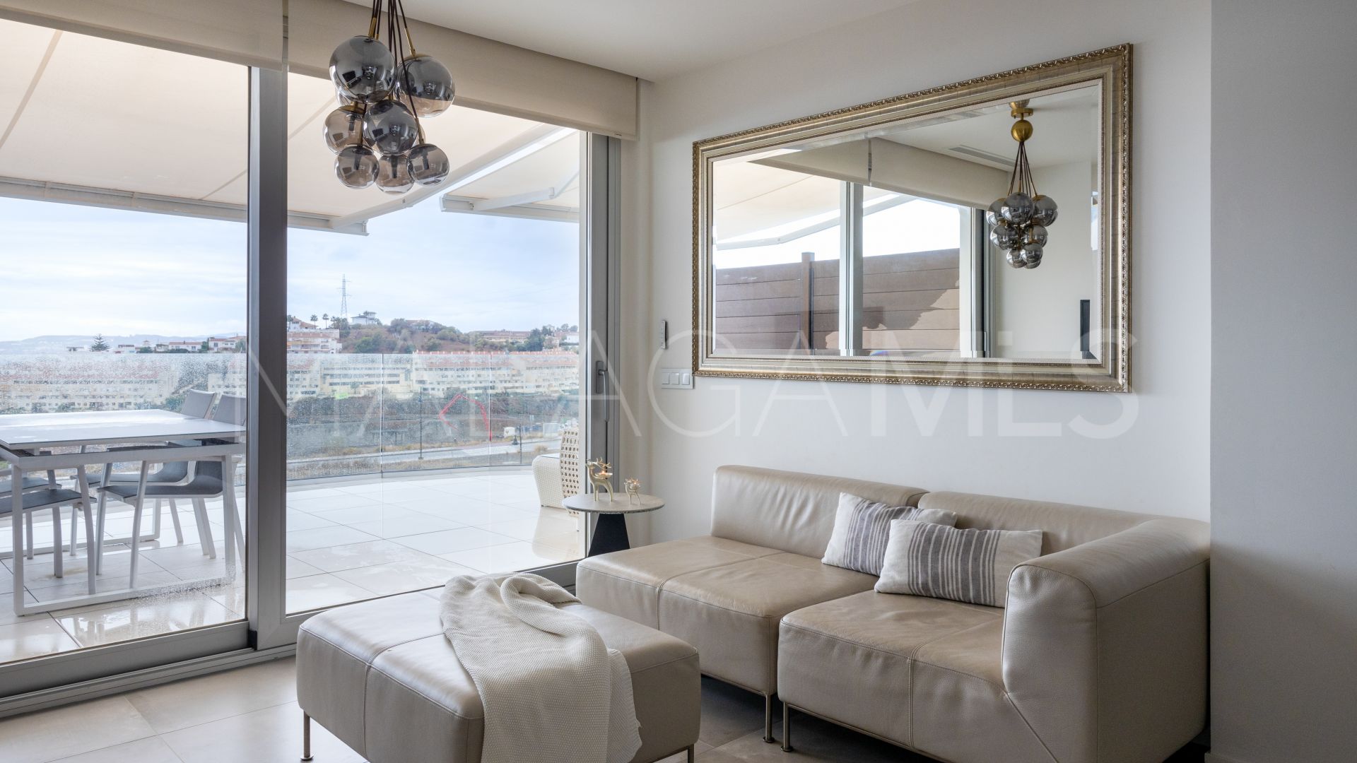 Appartement terrasse for sale in El Higueron