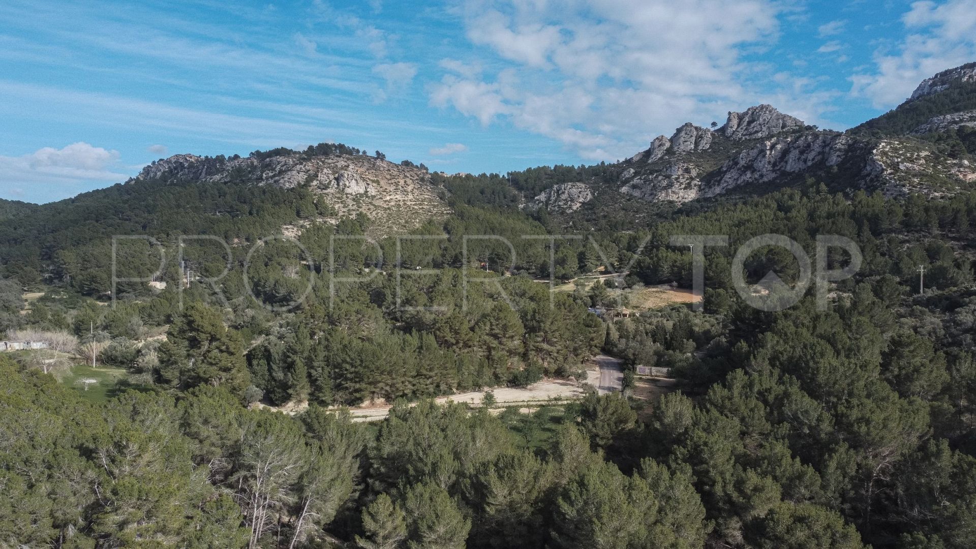 For sale Sant Elm finca with 3 bedrooms