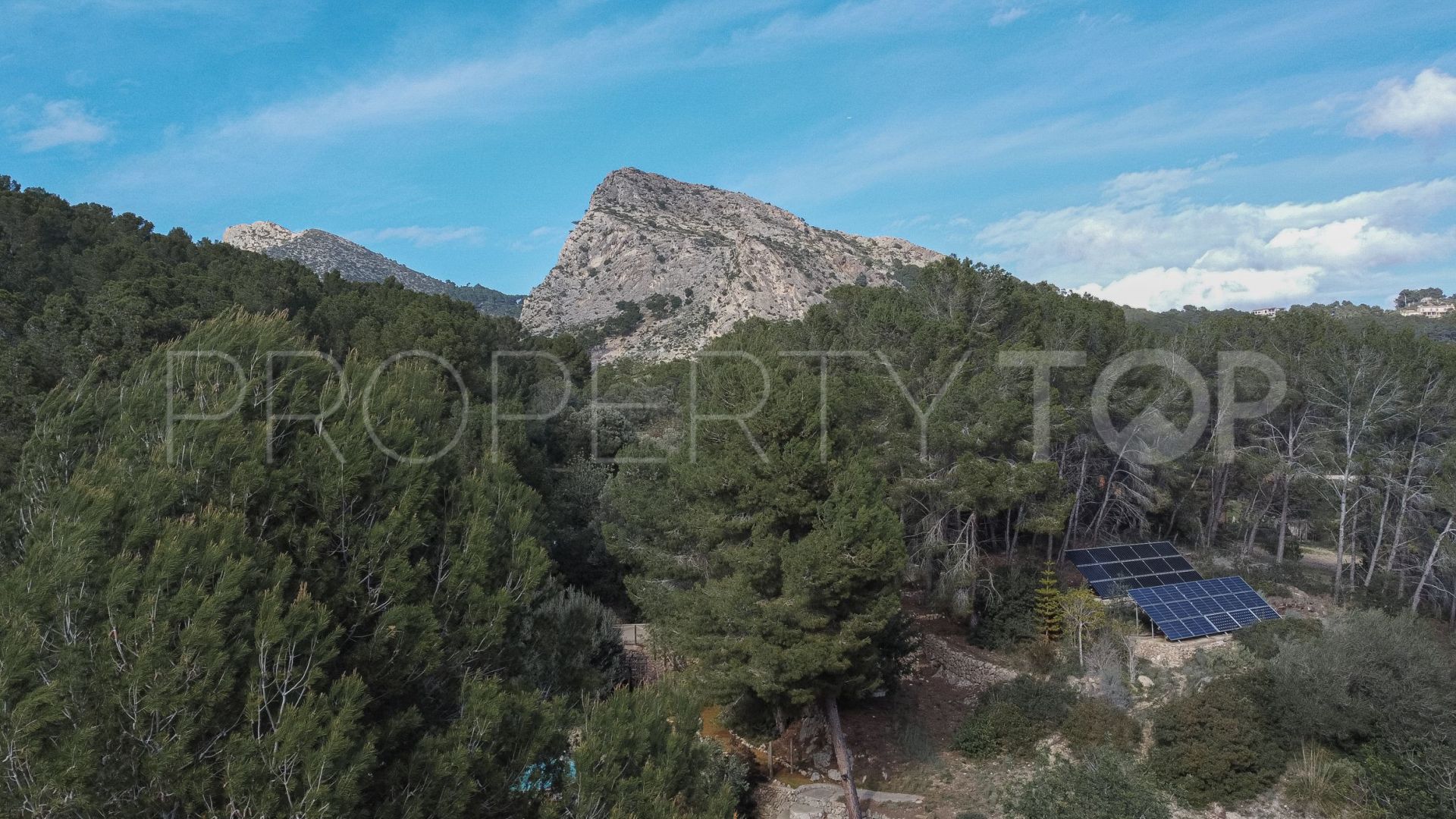 For sale Sant Elm finca with 3 bedrooms