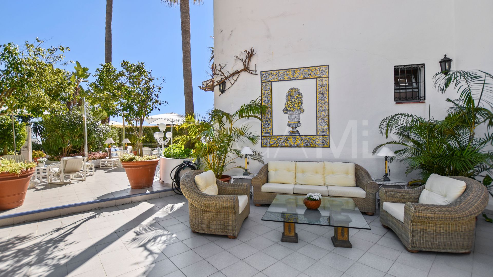 Ground floor duplex for sale in Cabopino