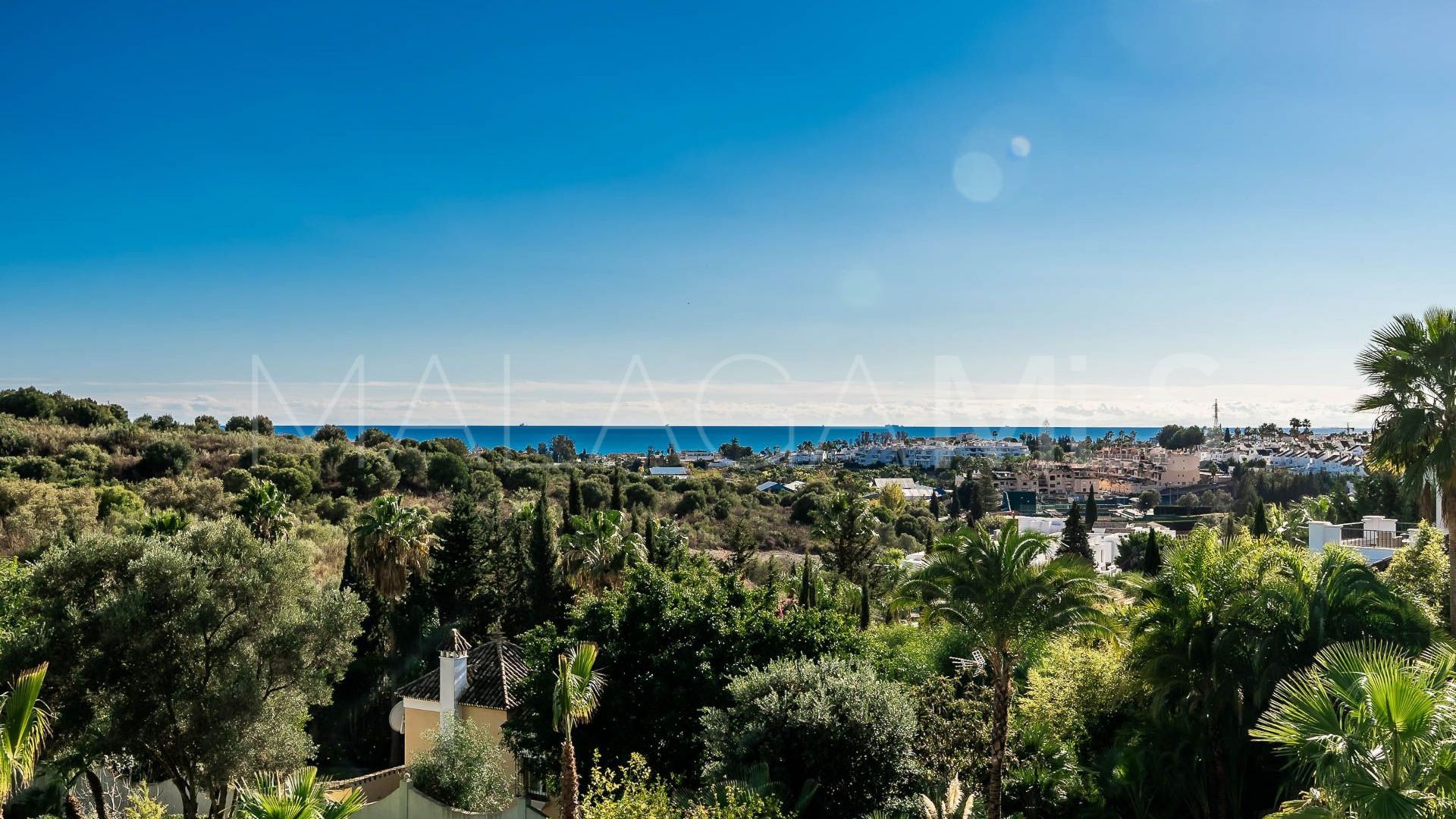 Se vende villa with 16 bedrooms in Benahavis