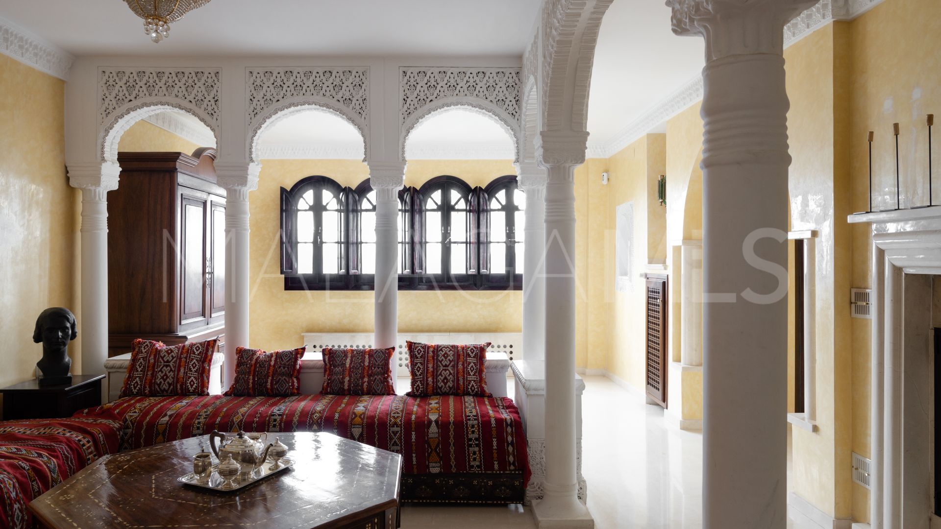 Villa de 13 bedrooms for sale in Alhaurin el Grande