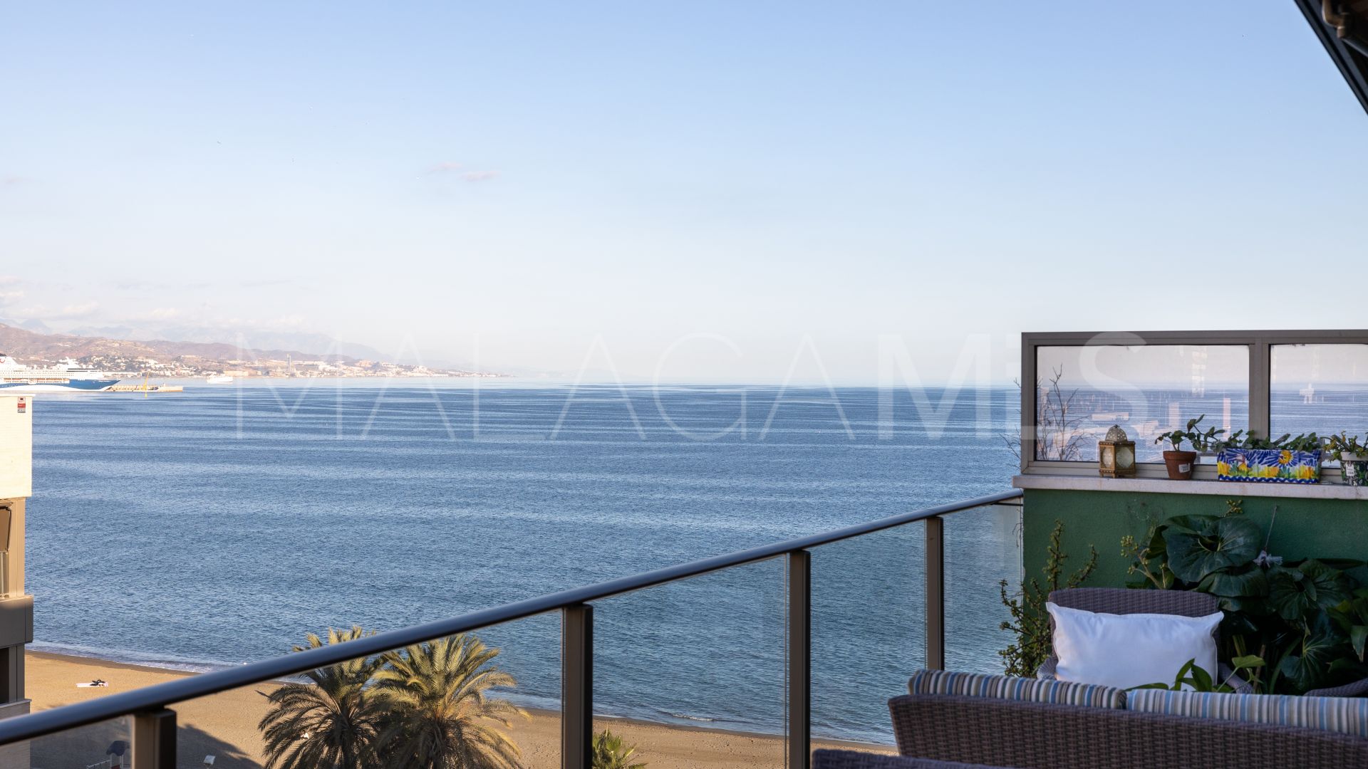 Duplex penthouse for sale in Pacífico