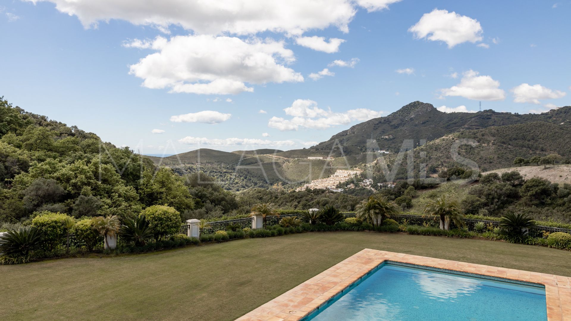 Villa for sale in La Zagaleta