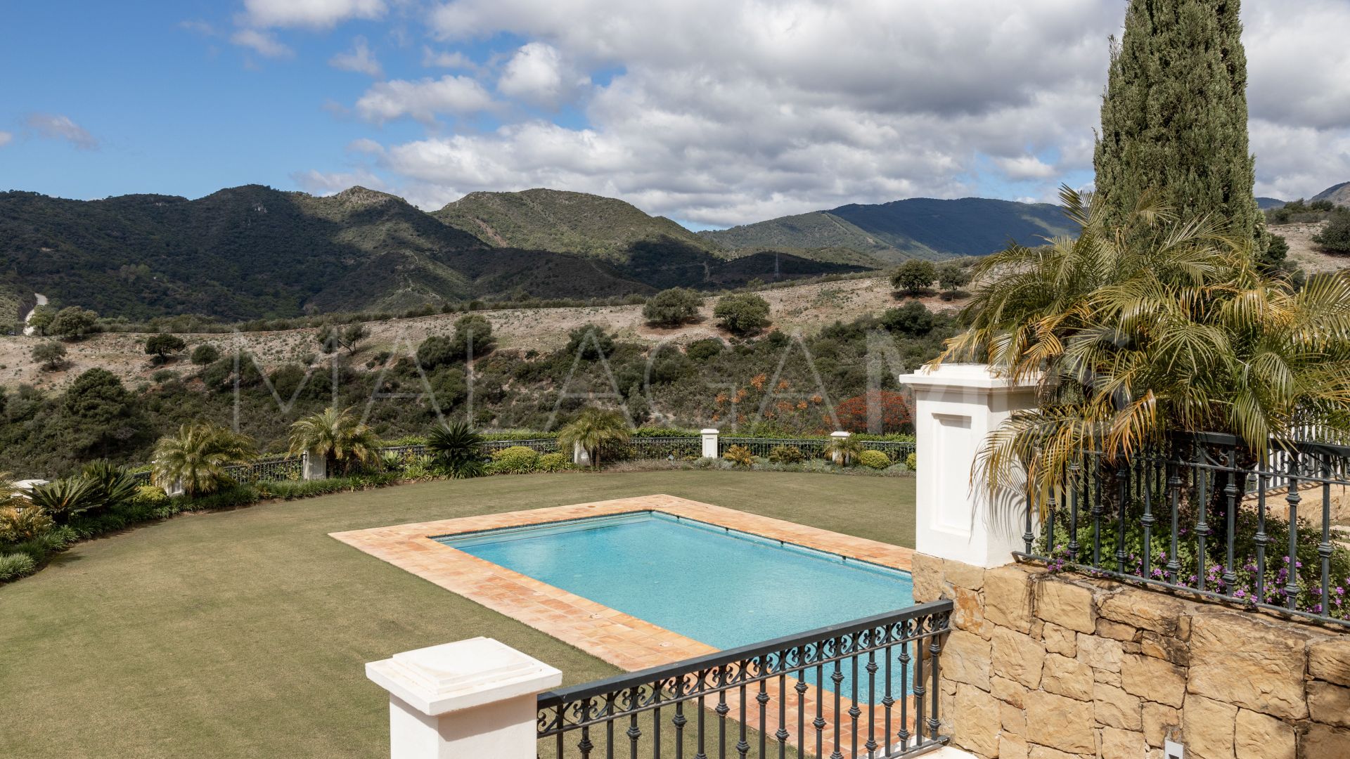 Villa for sale in La Zagaleta