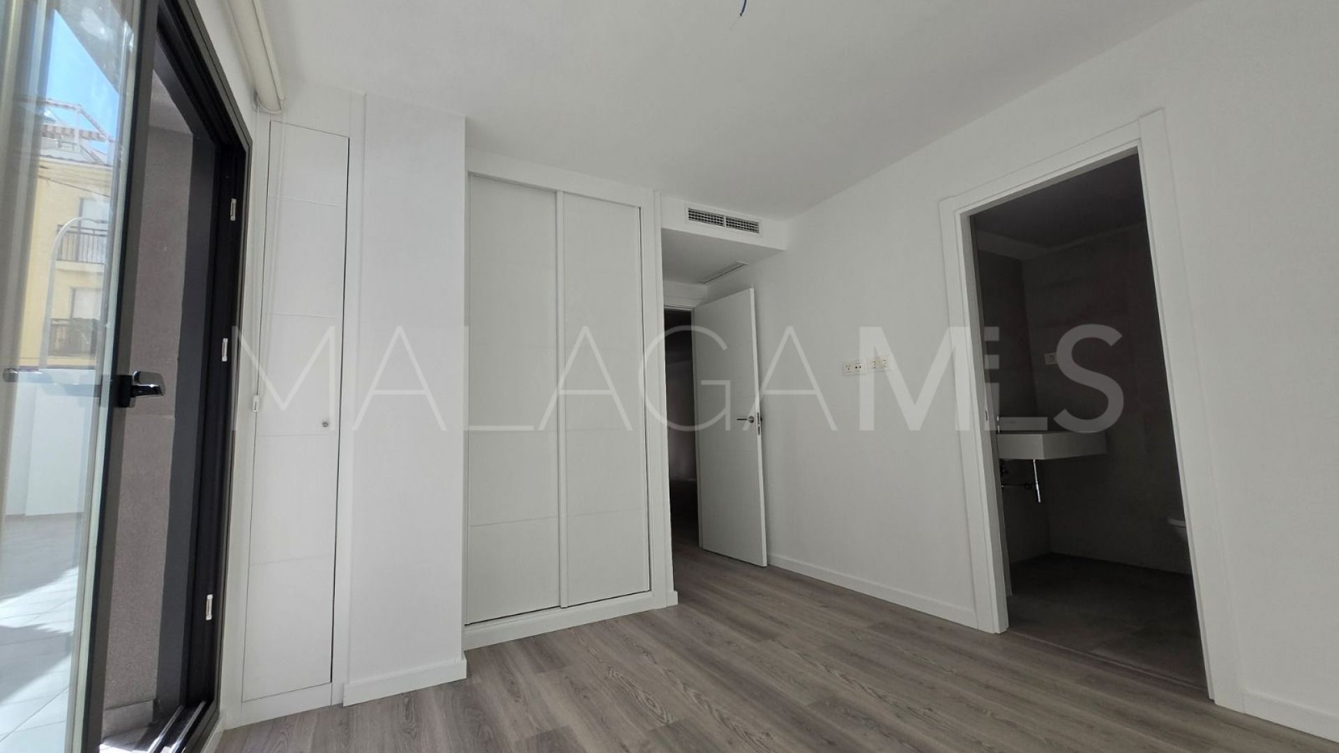 Markplanslägenhet for sale in Arroyo de la Miel