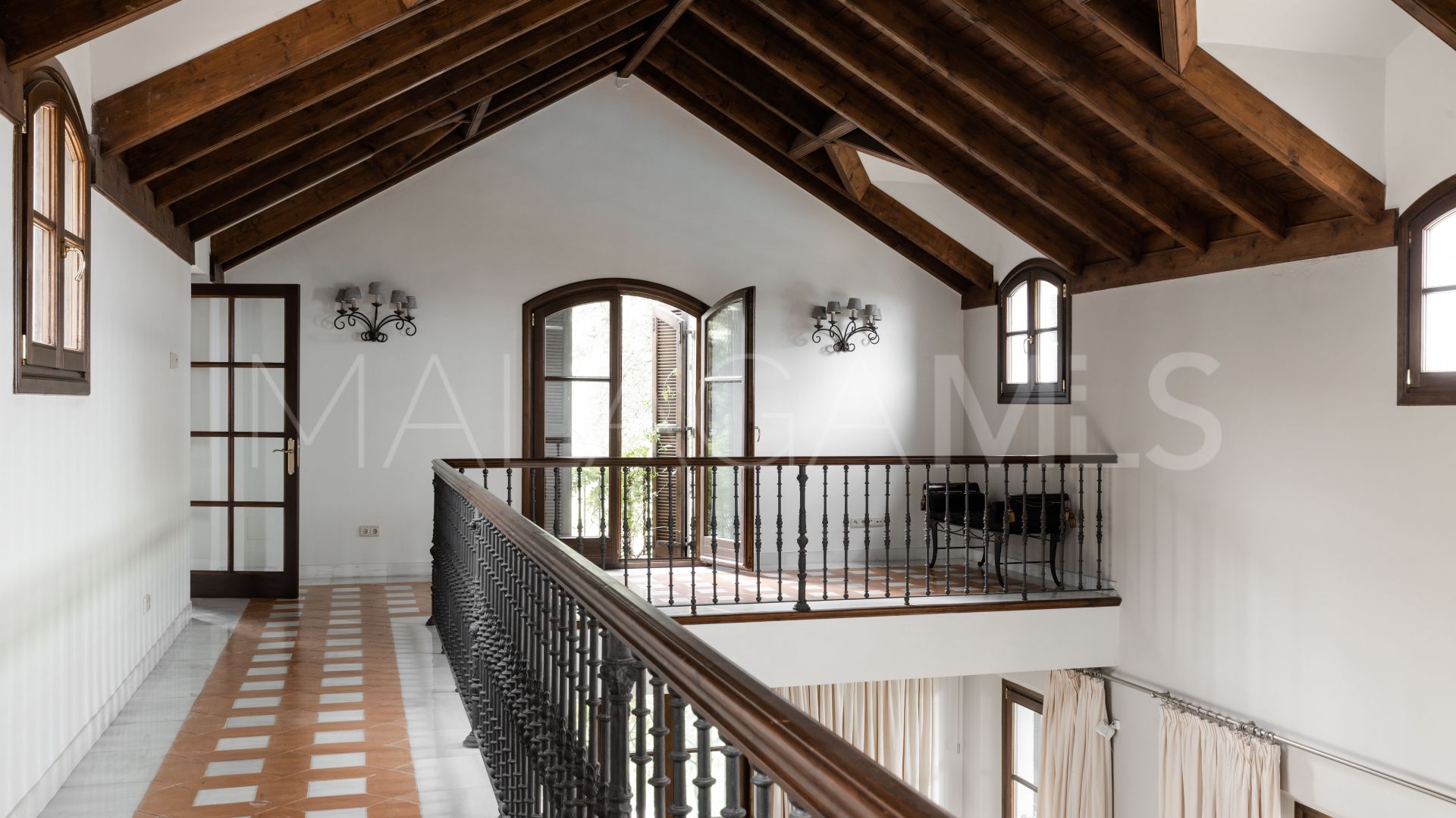 Villa for sale in El Madroñal