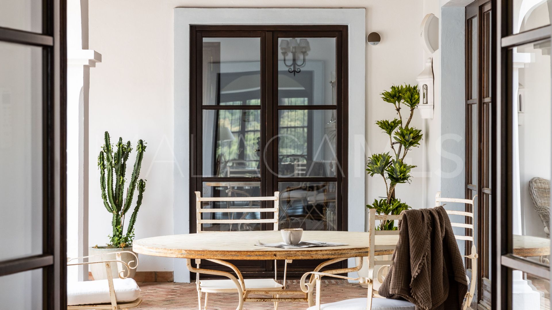 Villa for sale in El Madroñal