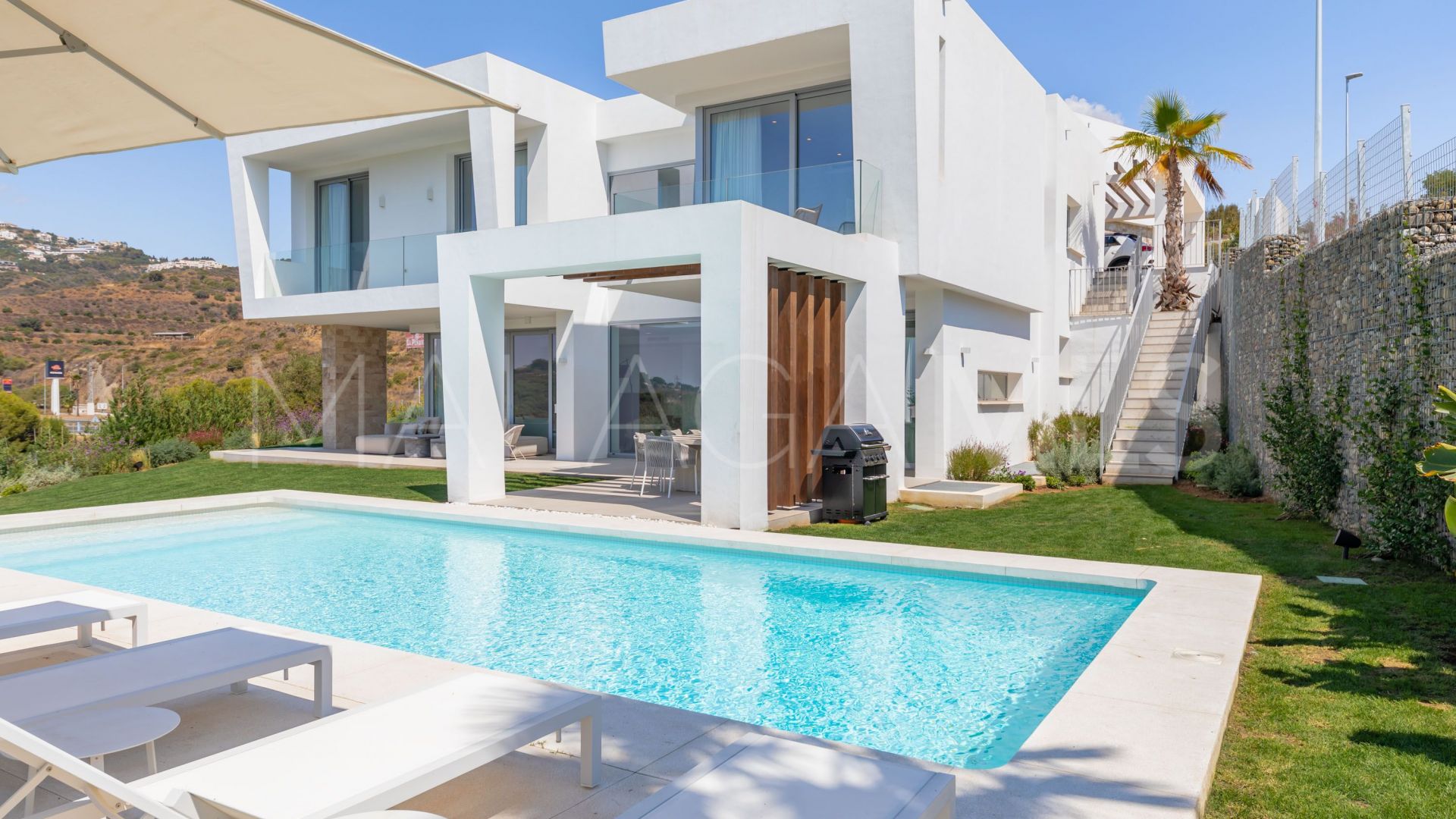 Se vende villa with 5 bedrooms in Marbella Este