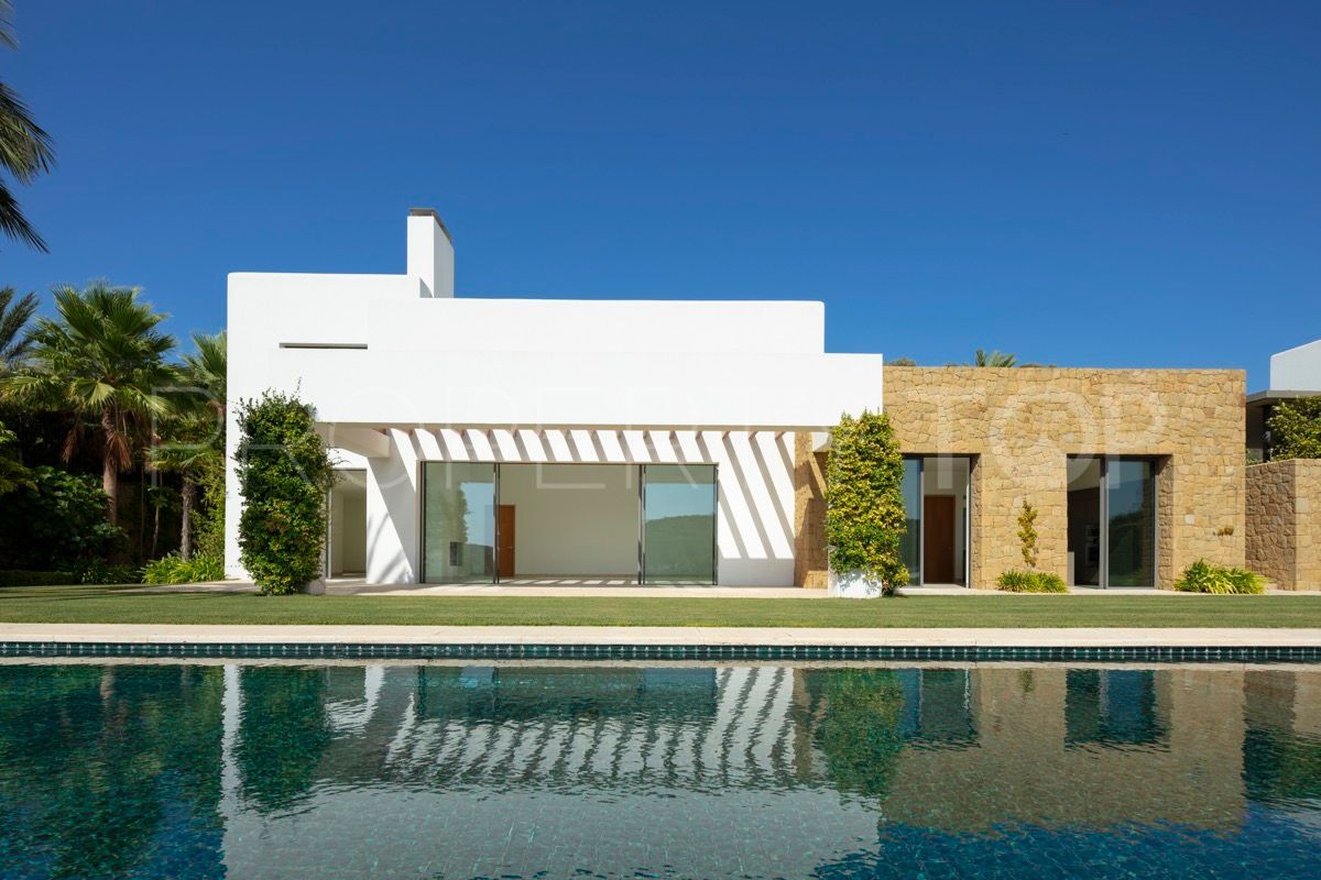 Villa for sale in Finca Cortesin with 5 bedrooms