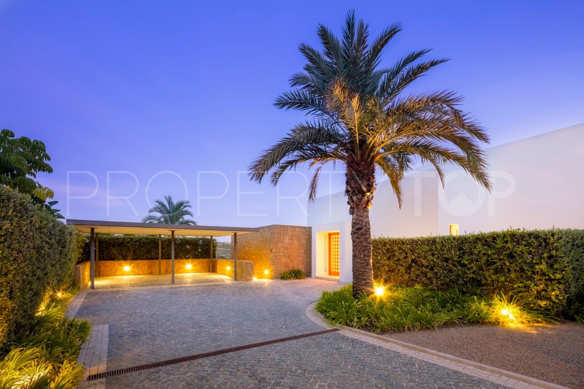 Villa for sale in Finca Cortesin with 5 bedrooms