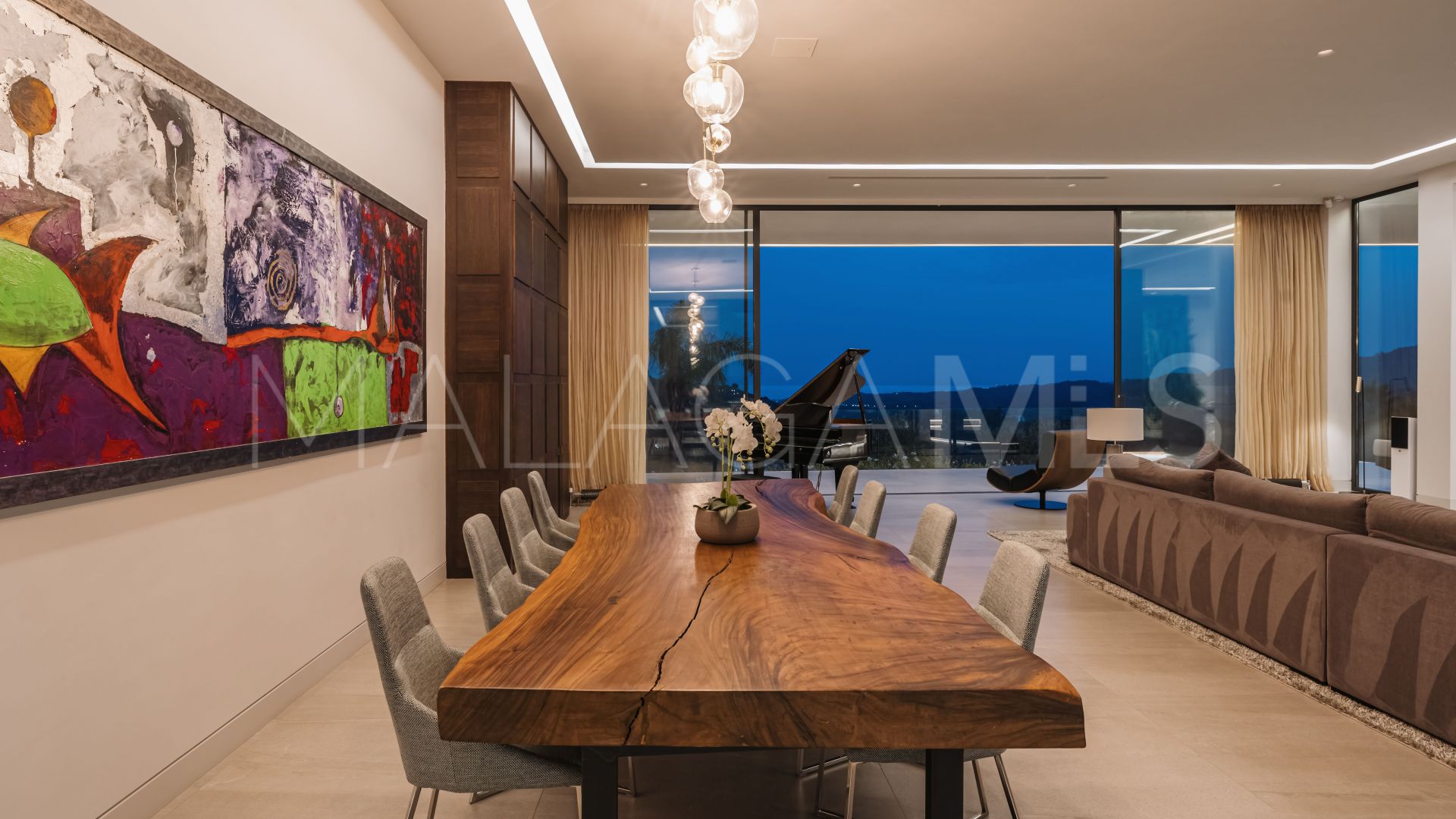 For sale Marbella Club Golf Resort mansion with 6 bedrooms