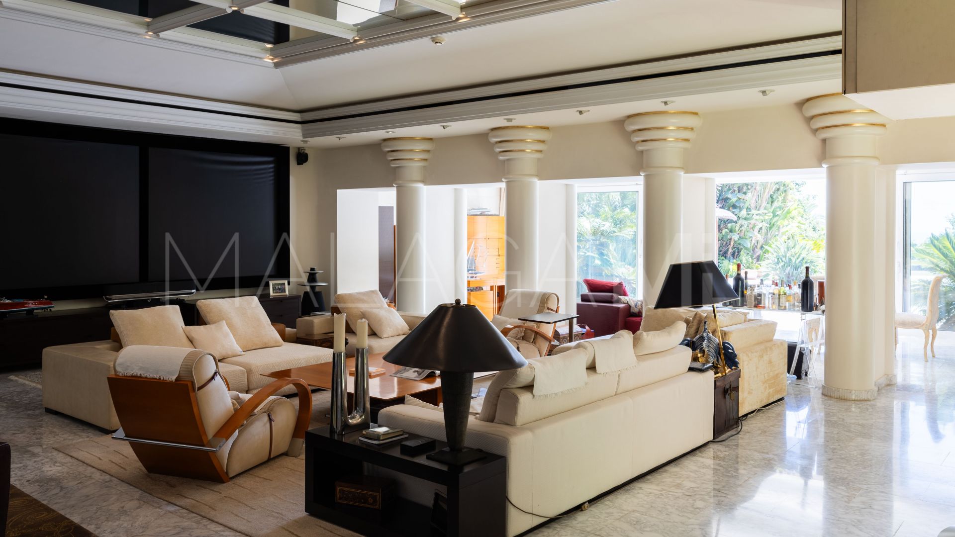 Villa for sale in Marbella Goldene Meile