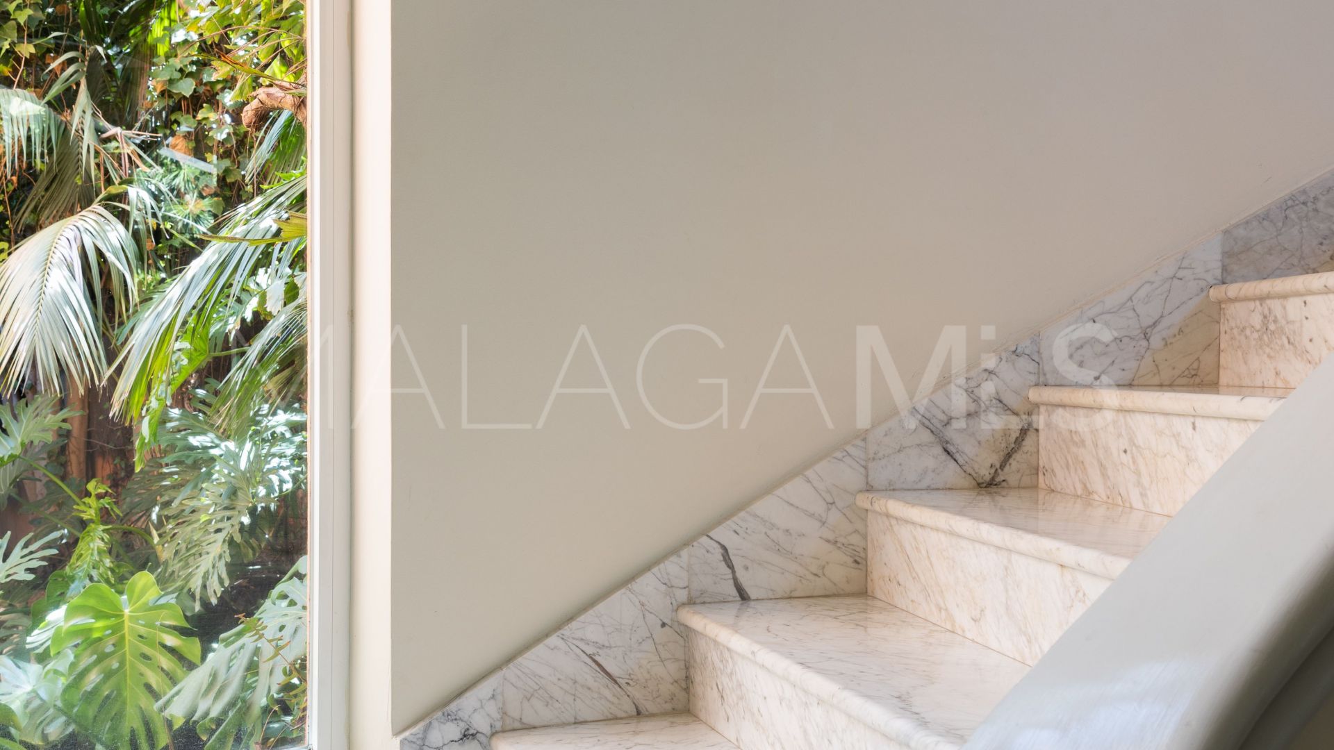 Villa for sale in Marbella Goldene Meile