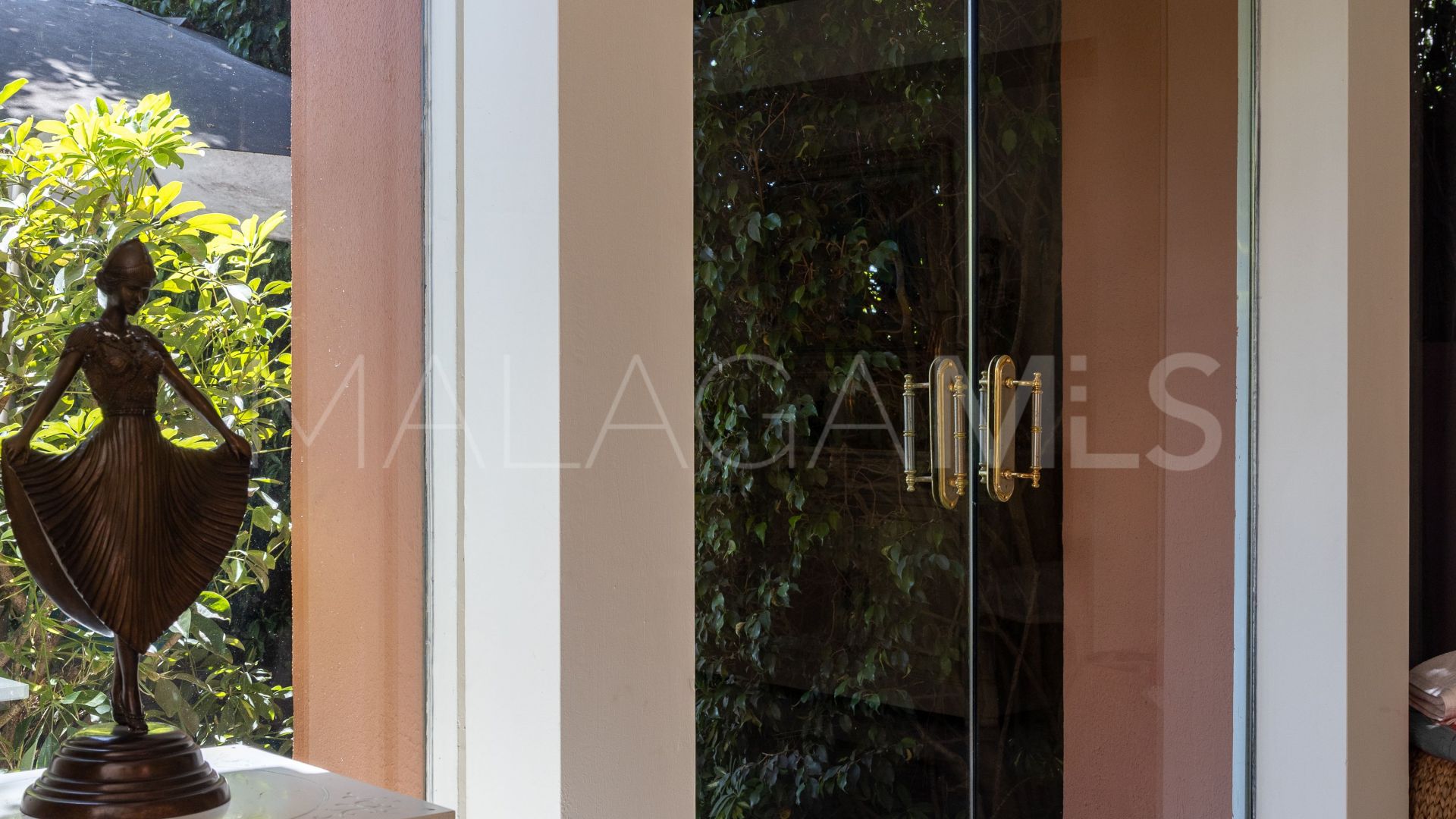 Villa for sale in Marbella Goldene Meile