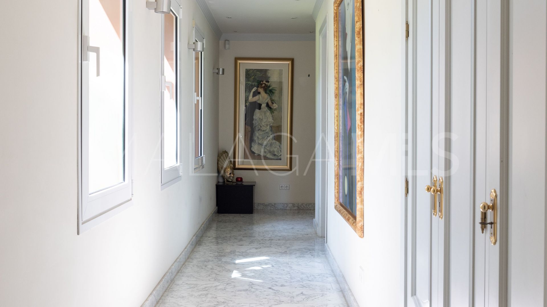 Villa for sale in Marbella Goldene Meile