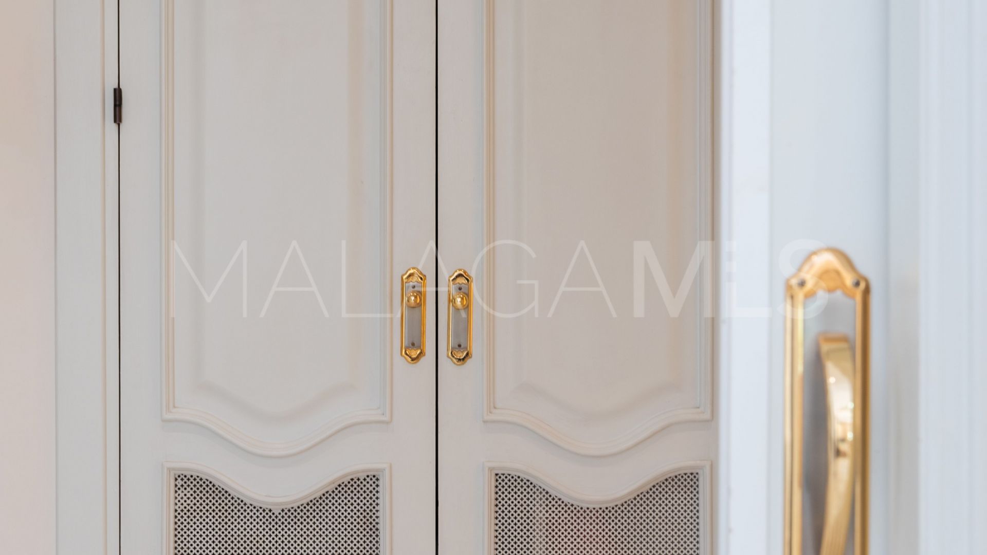 Villa for sale in Marbella Goldene Meile