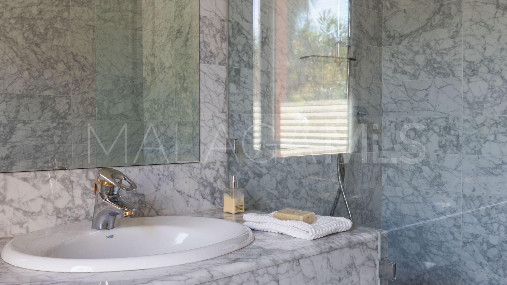 Villa for sale in Marbella Goldene Meile