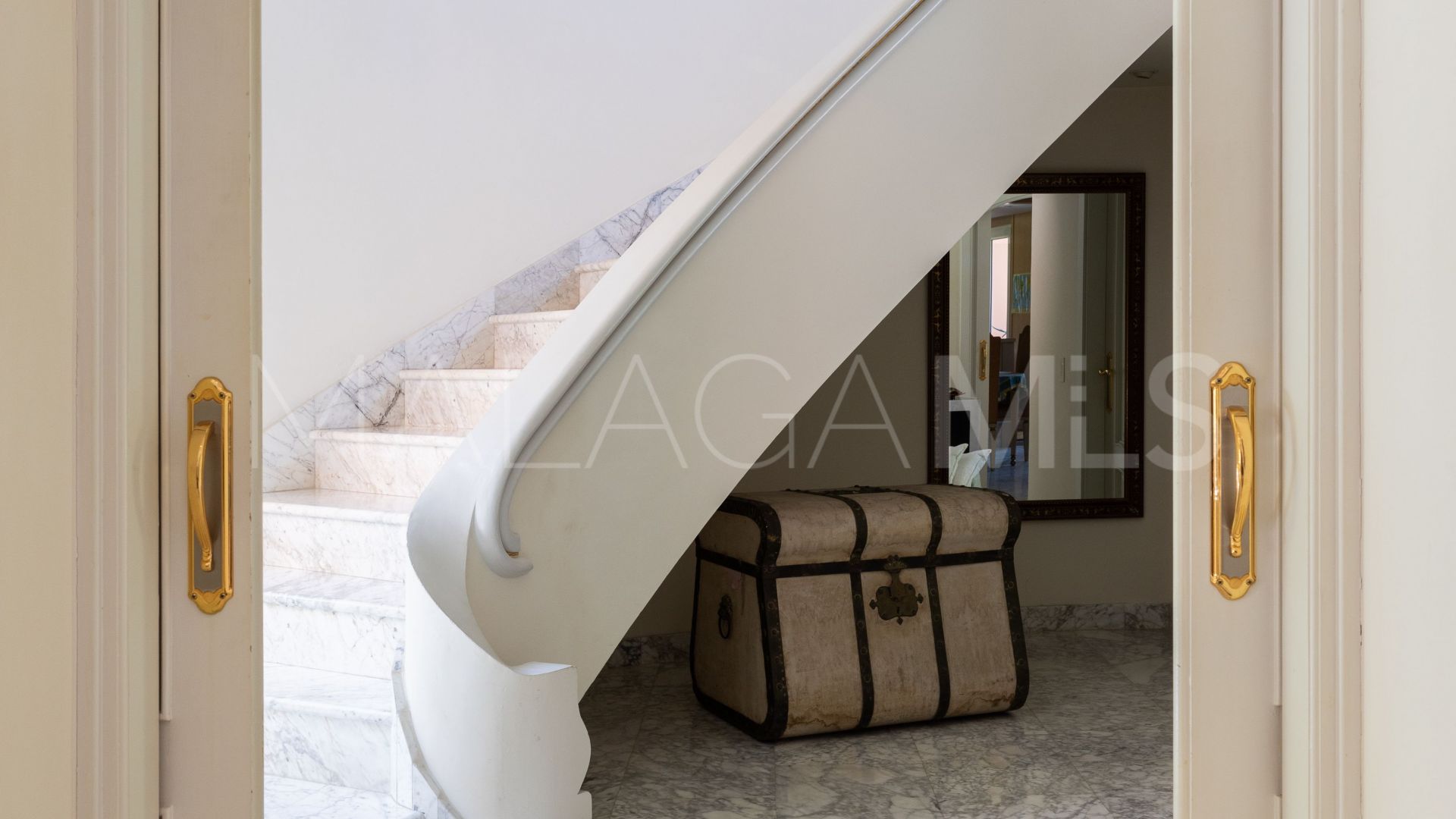 Villa for sale in Marbella Goldene Meile