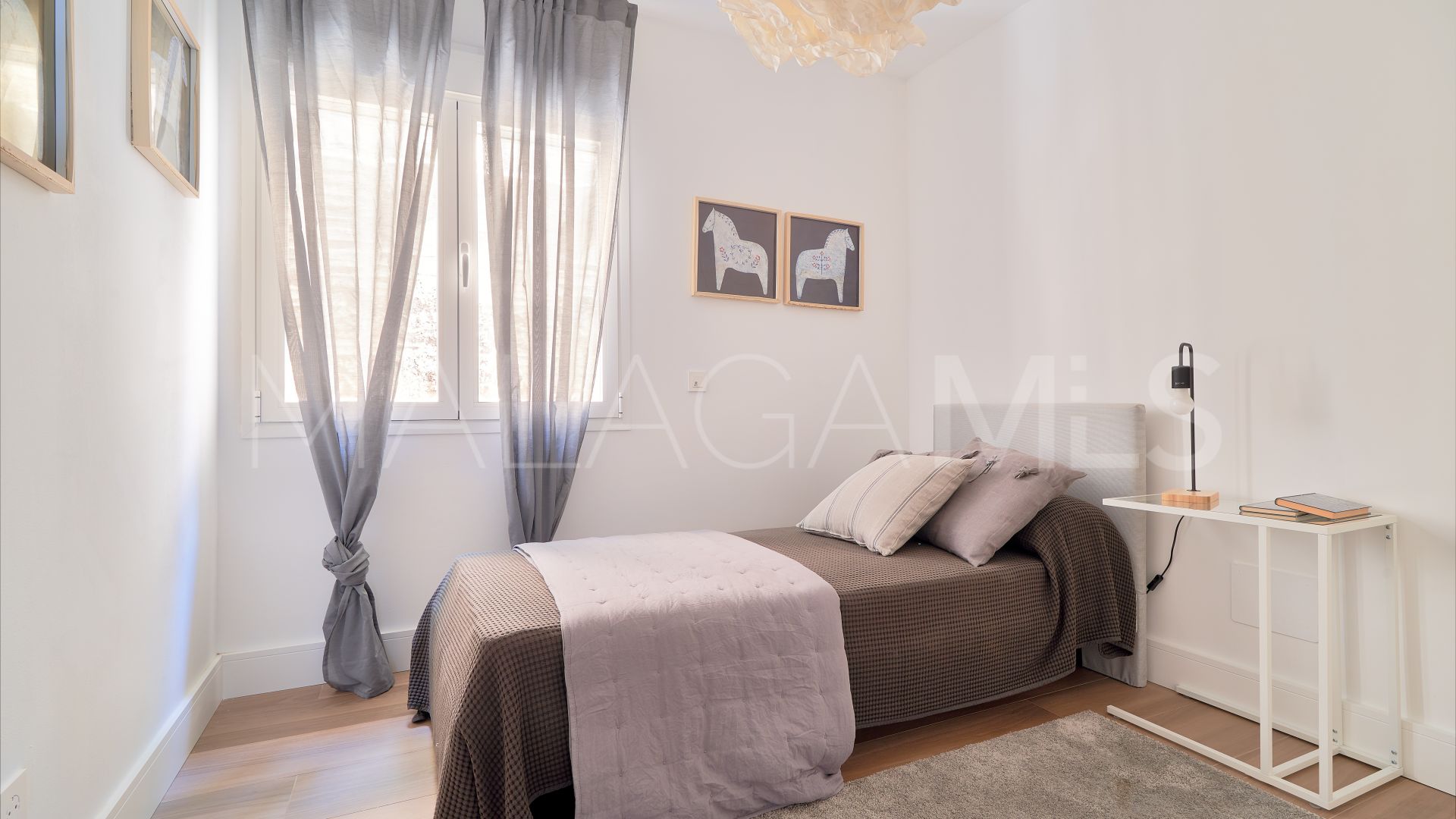 Apartamento for sale in Pedregalejo de 4 bedrooms