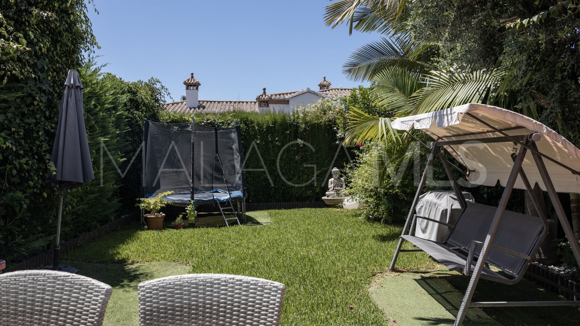 Se vende pareado with 3 bedrooms in Bahia de Marbella