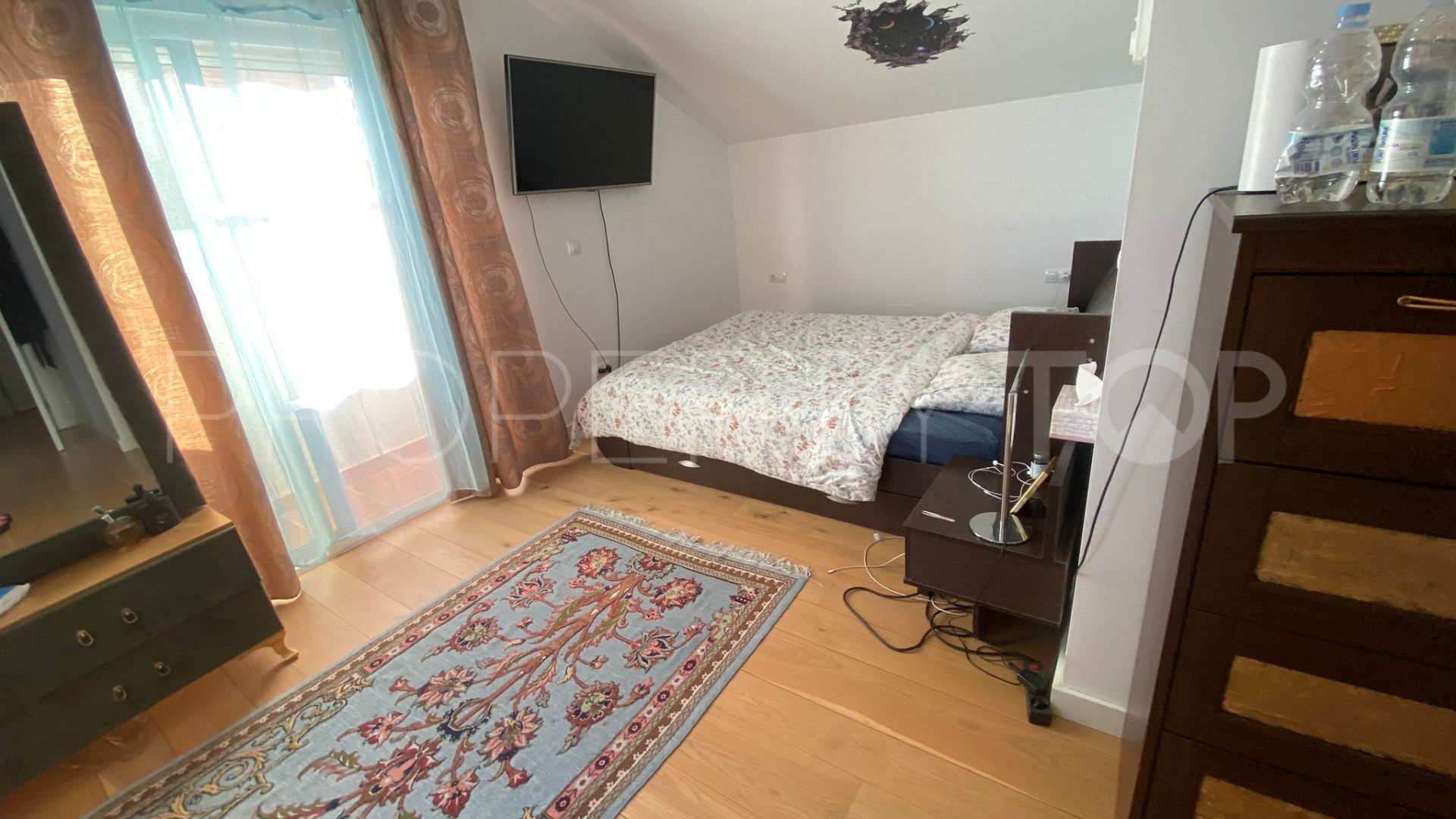 Chalet con 4 dormitorios en venta en Torremuelle