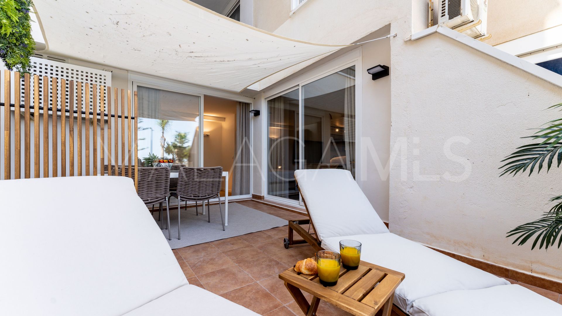 Buy La Carihuela apartment