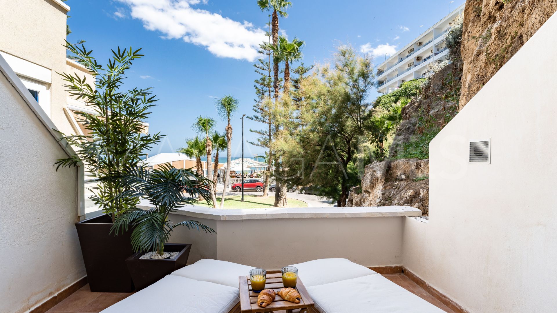 Buy La Carihuela apartment