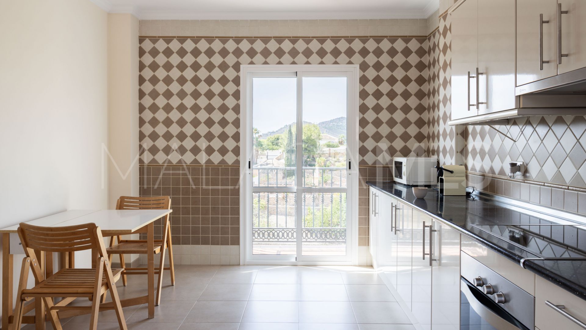 Villa for sale in Frigiliana