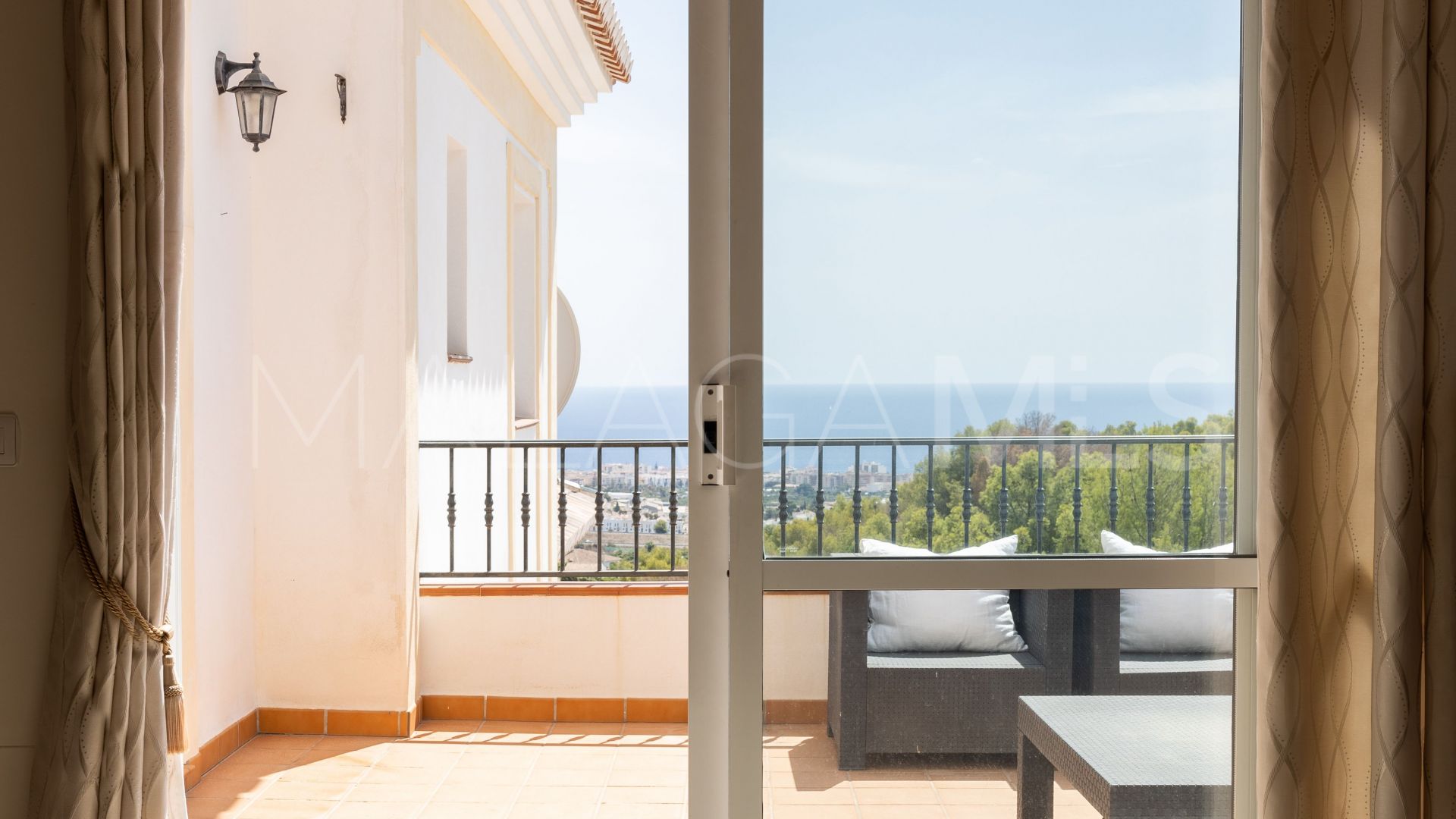 Villa for sale in Frigiliana