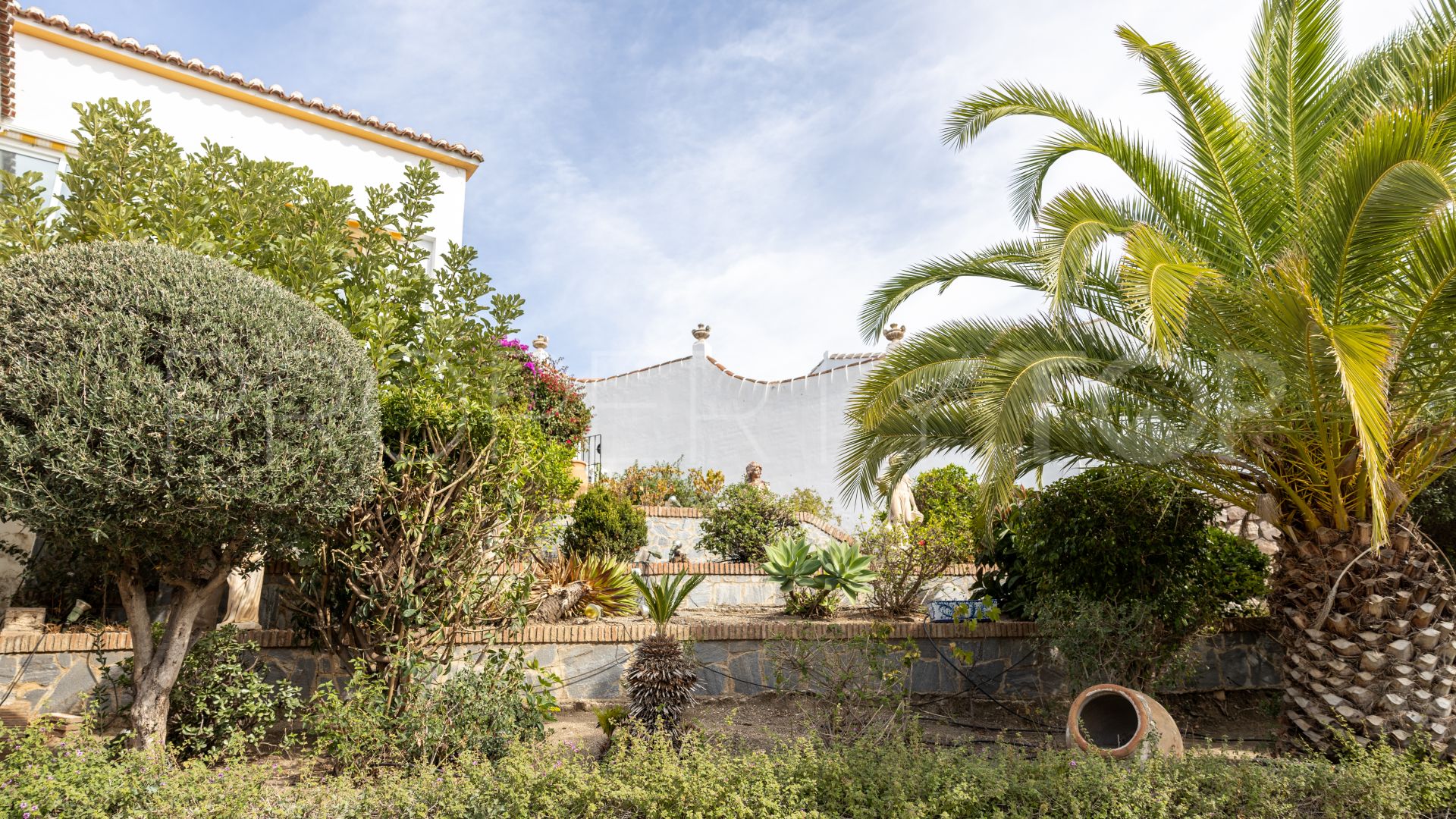 For sale chalet with 5 bedrooms in Torremuelle