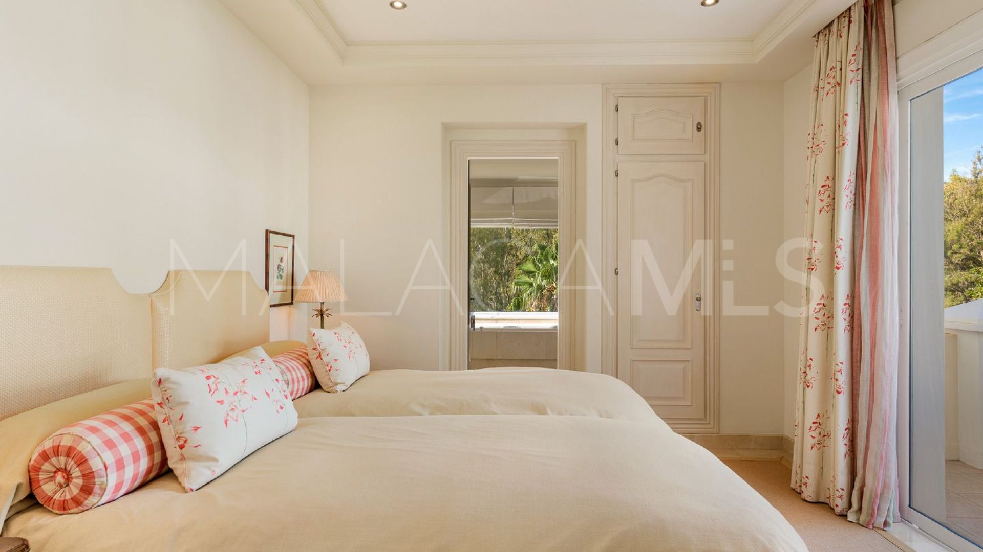 For sale La Quinta villa