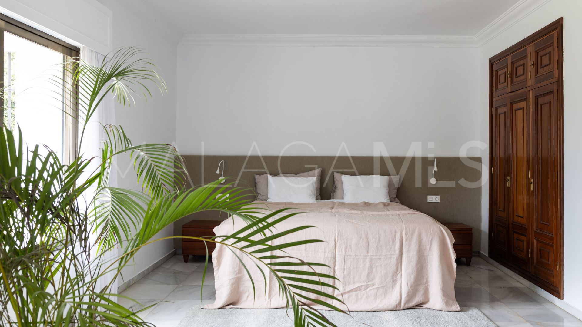 Villa for sale in San Pedro de Alcantara