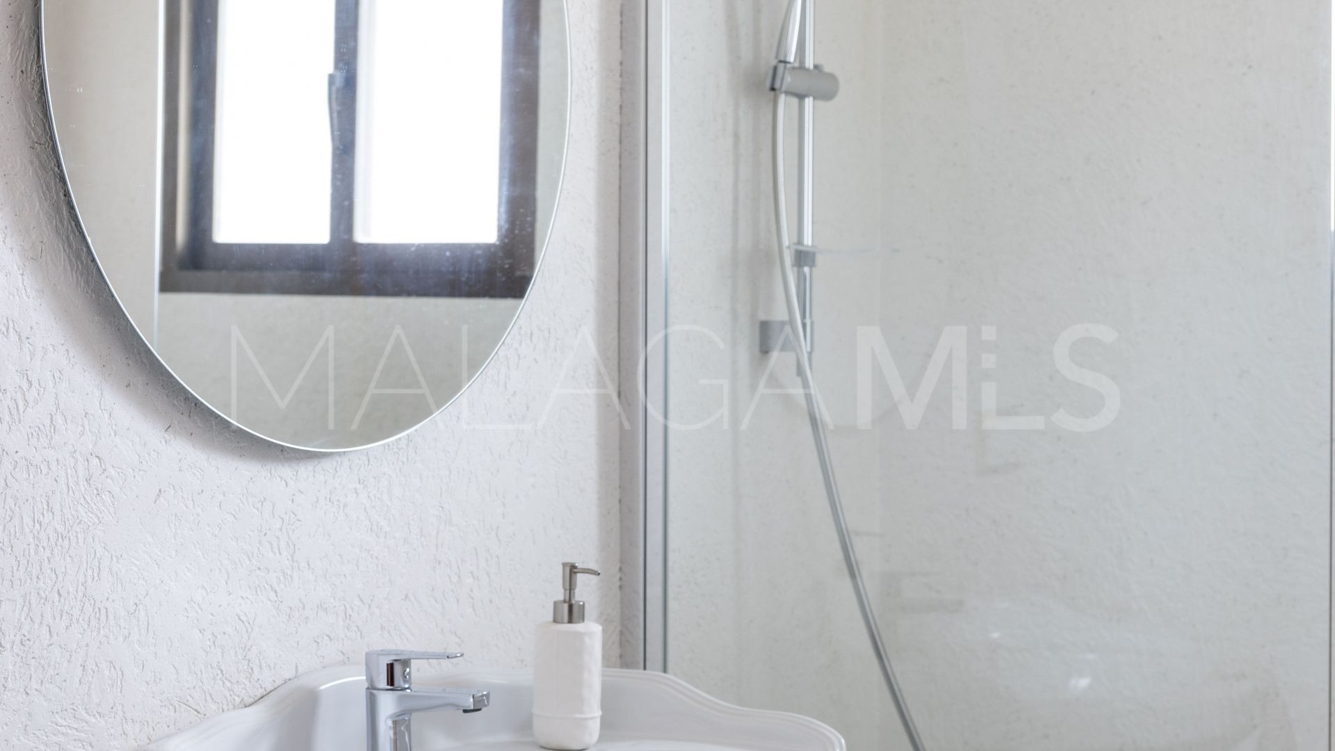Villa for sale in San Pedro de Alcantara