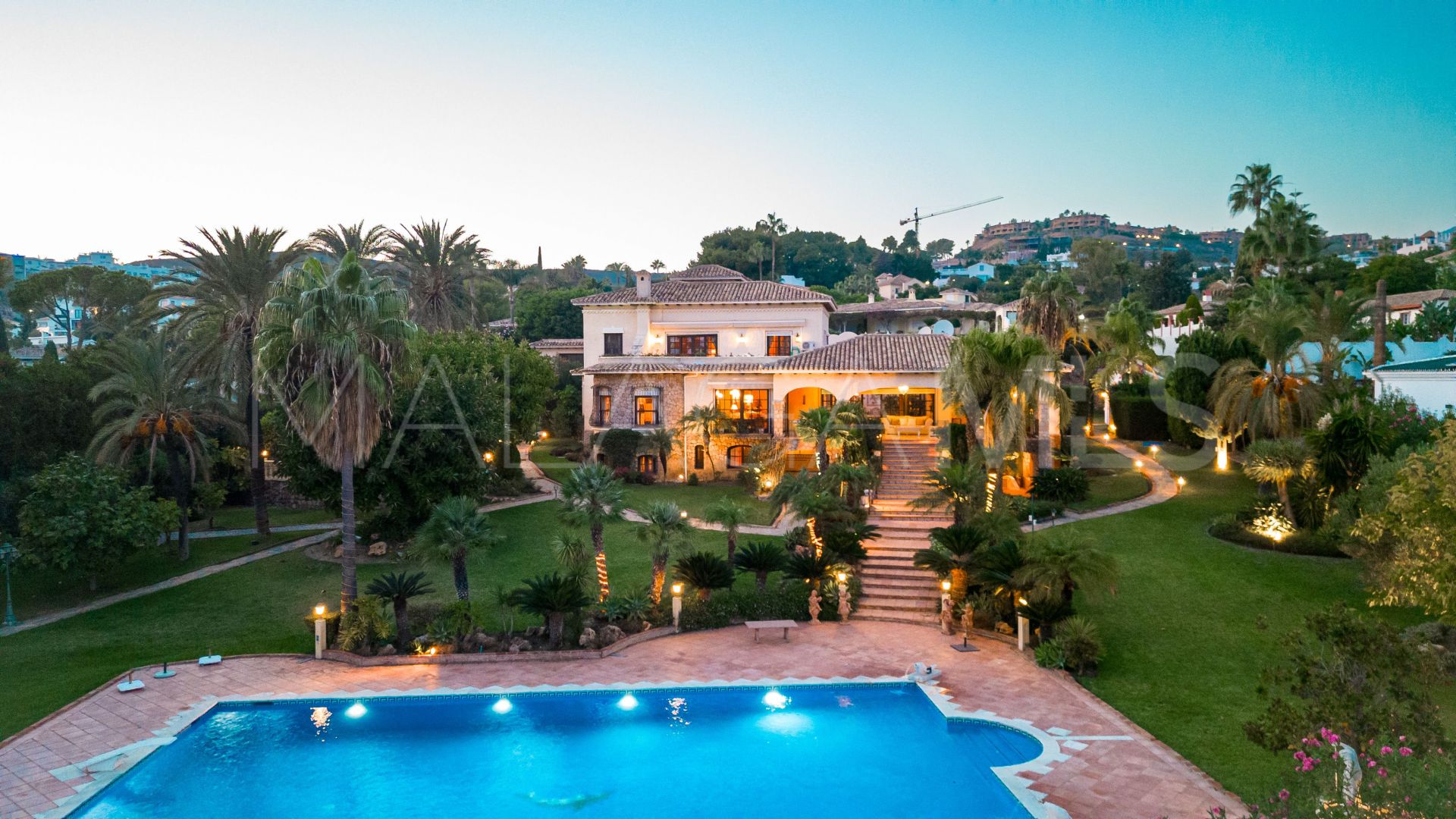 Villa in Paraiso Alto for sale