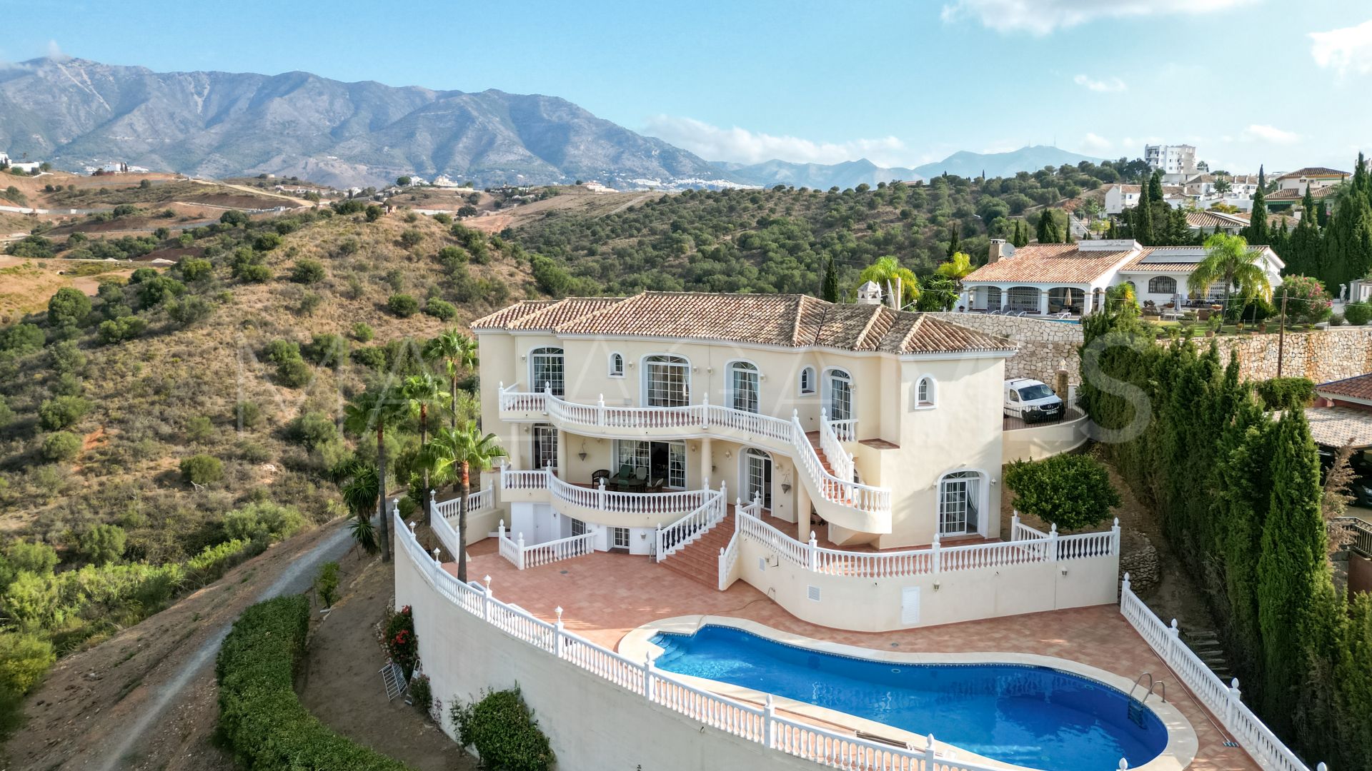Villa for sale de 5 bedrooms in Mijas Golf