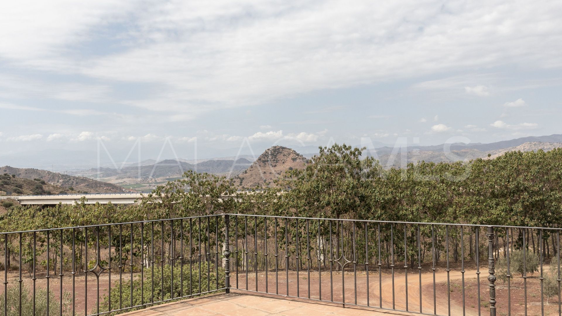 Ferme for sale in Malaga