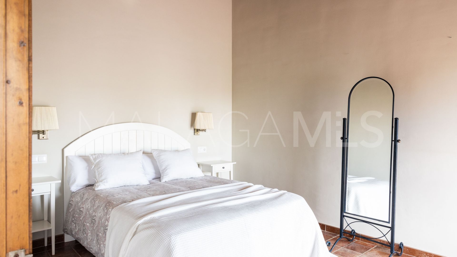 Ferme for sale in Malaga