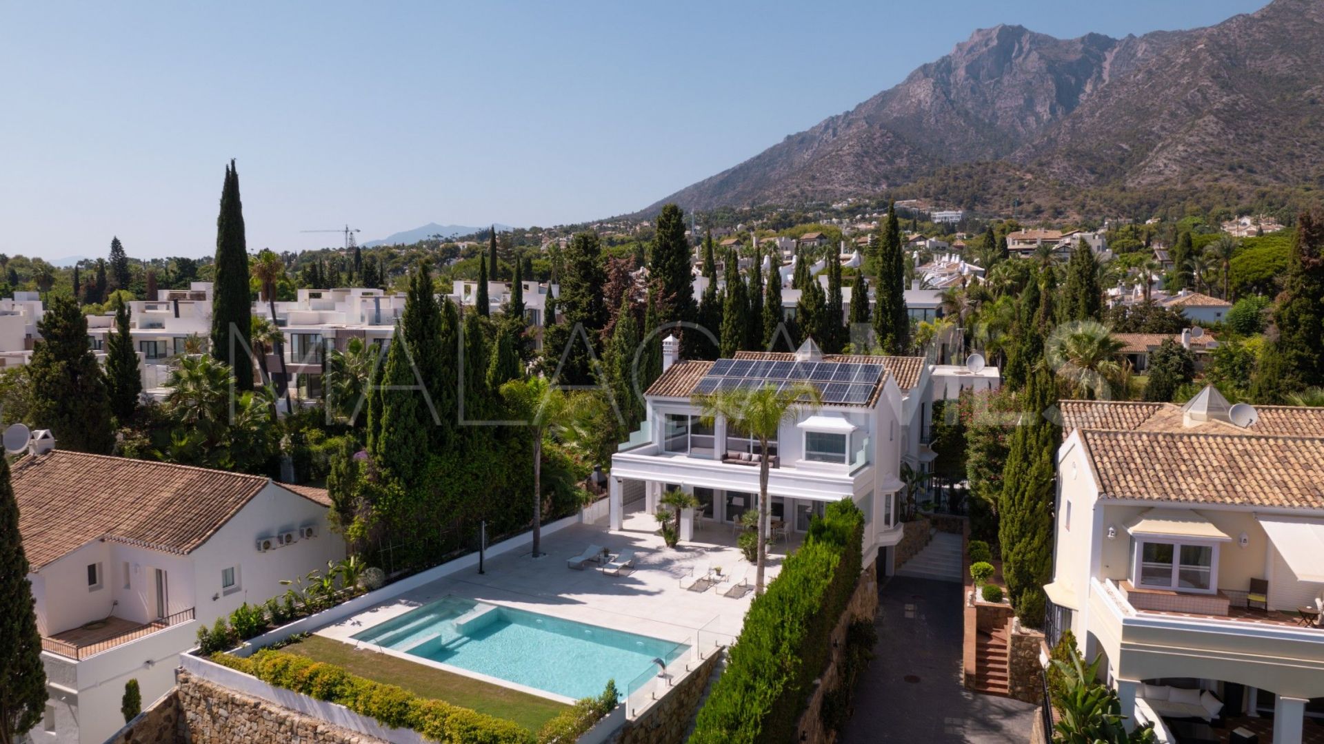Villa for sale in Sierra Blanca