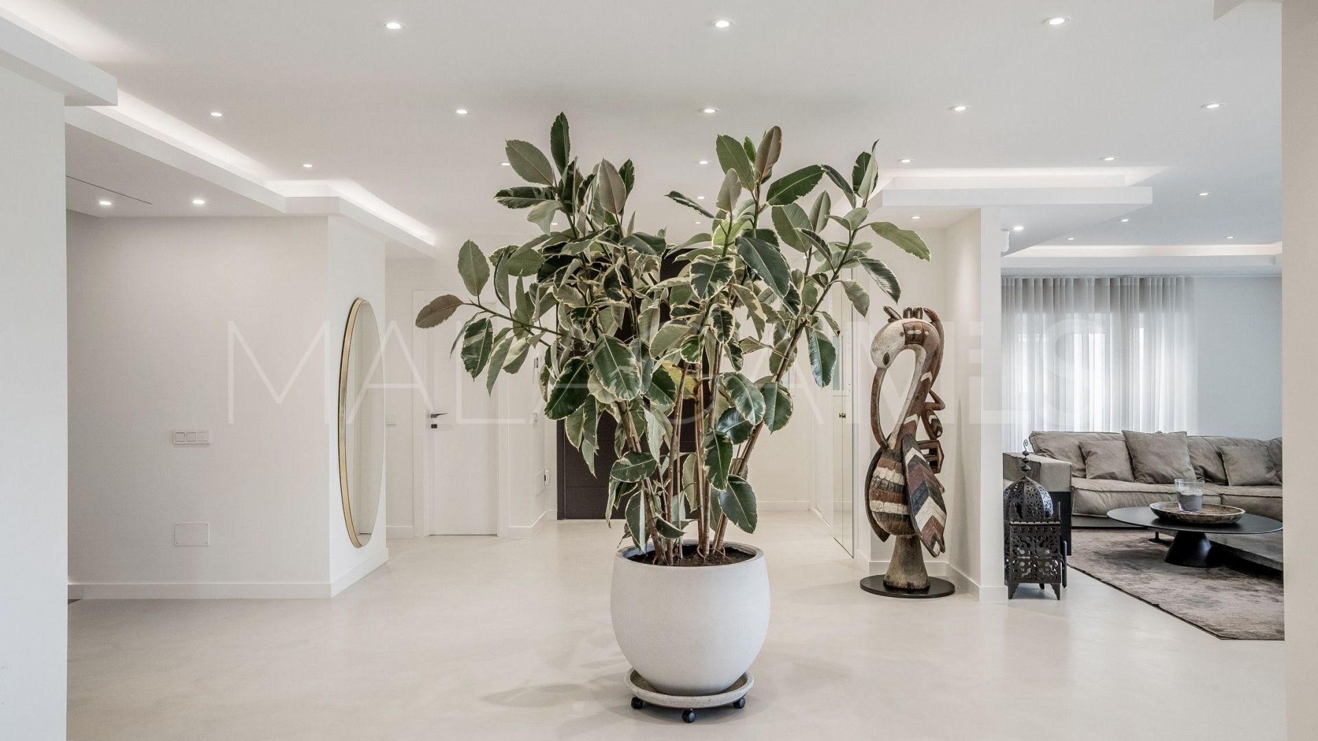 Villa for sale in Sierra Blanca