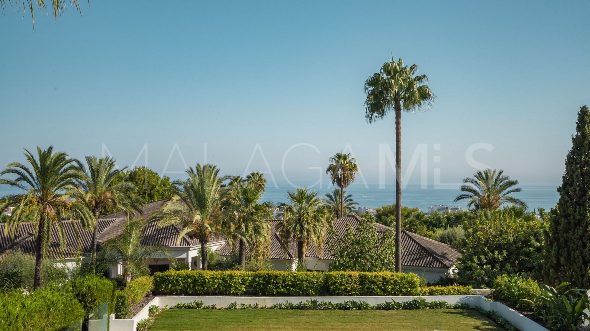Villa for sale in Sierra Blanca