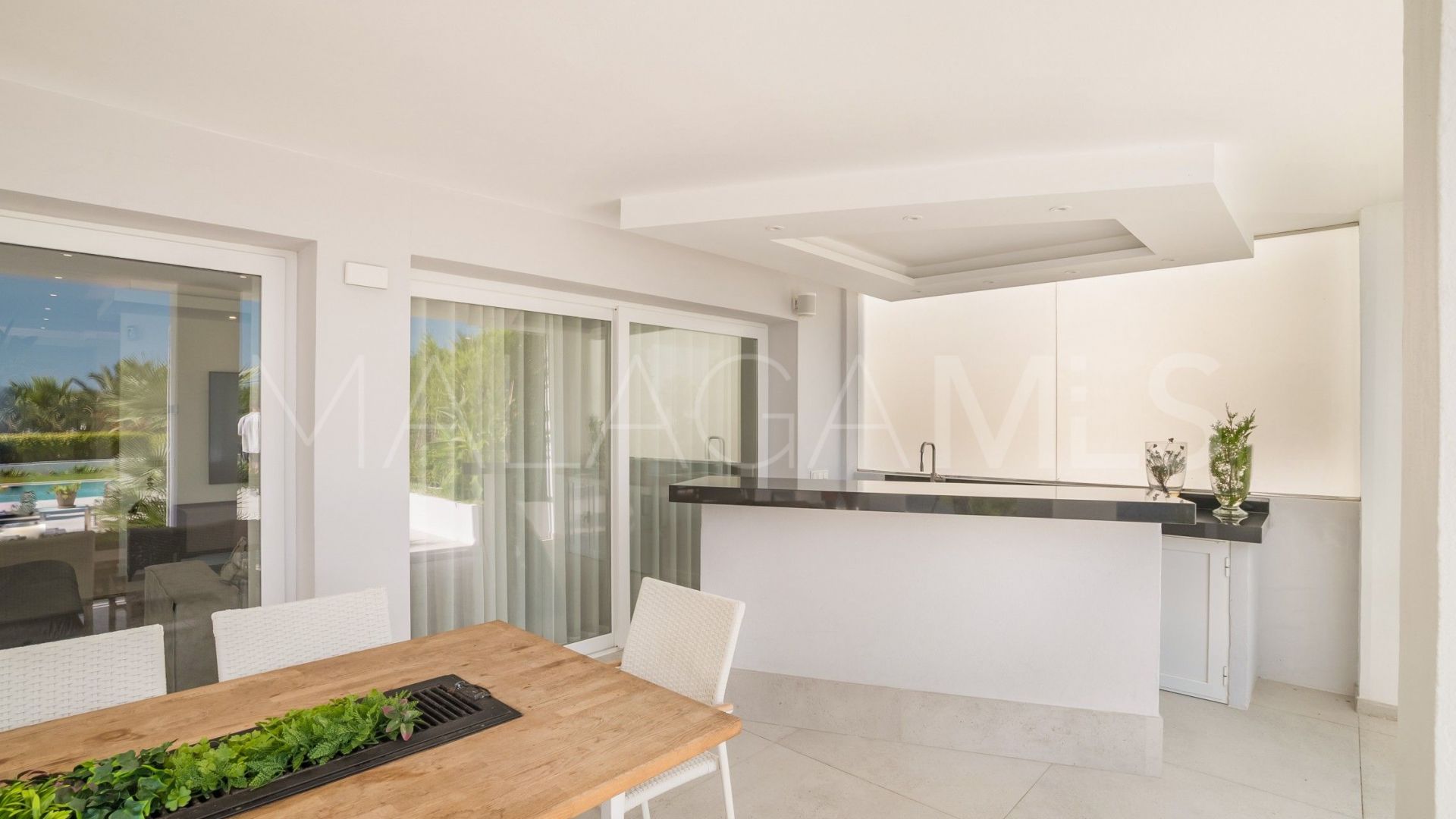 Villa for sale in Sierra Blanca