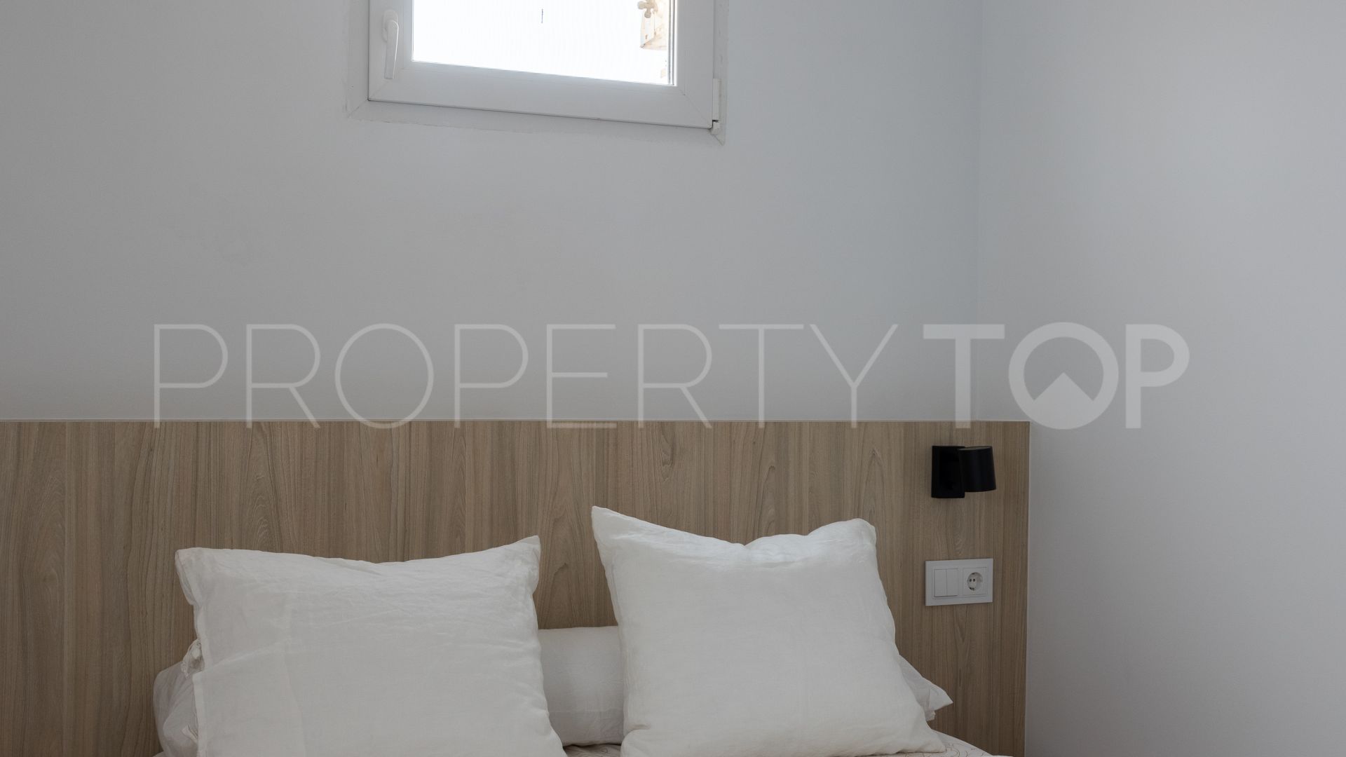Huelin 3 bedrooms apartment for sale