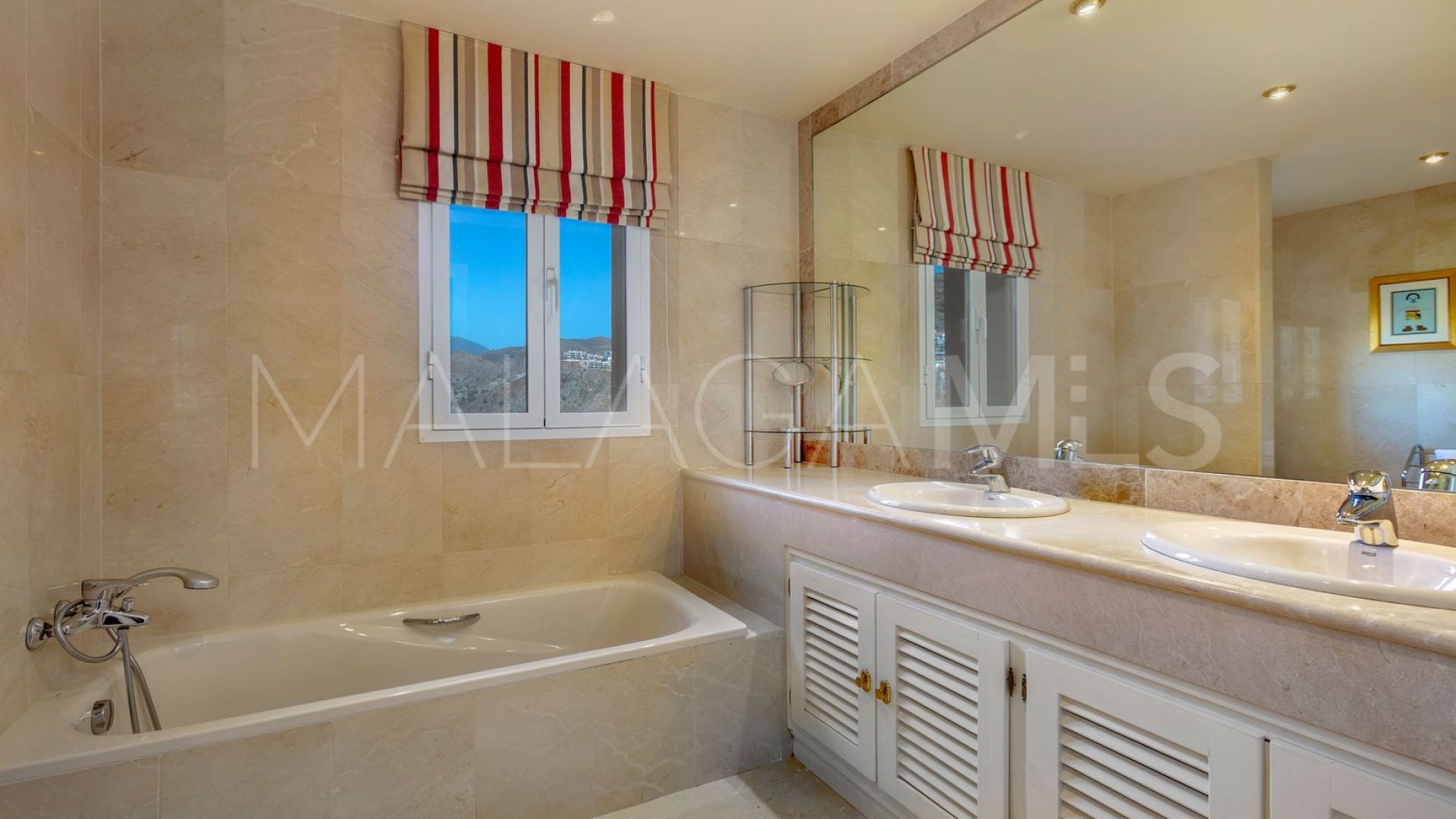 Buy La Quinta villa