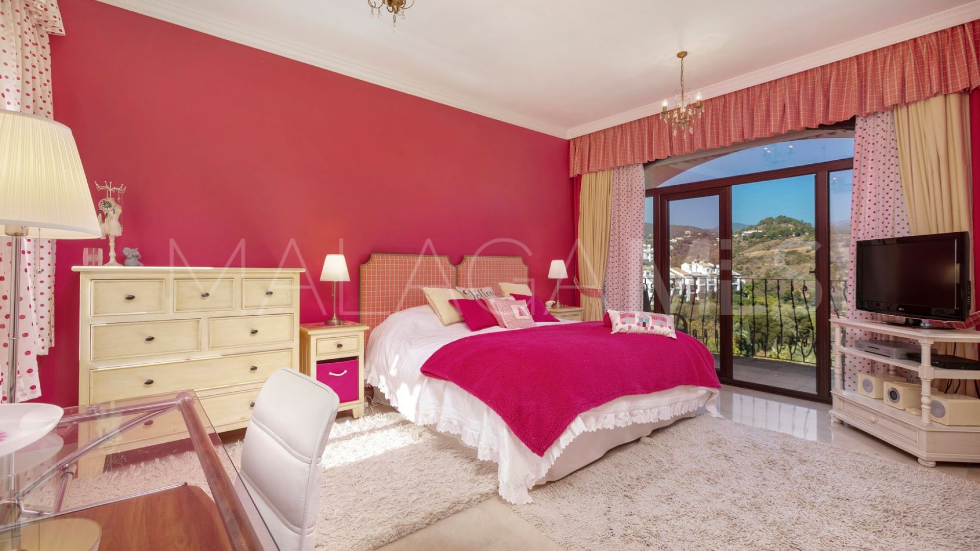 Buy La Quinta villa