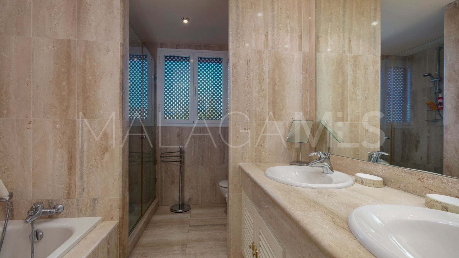 Buy La Quinta villa