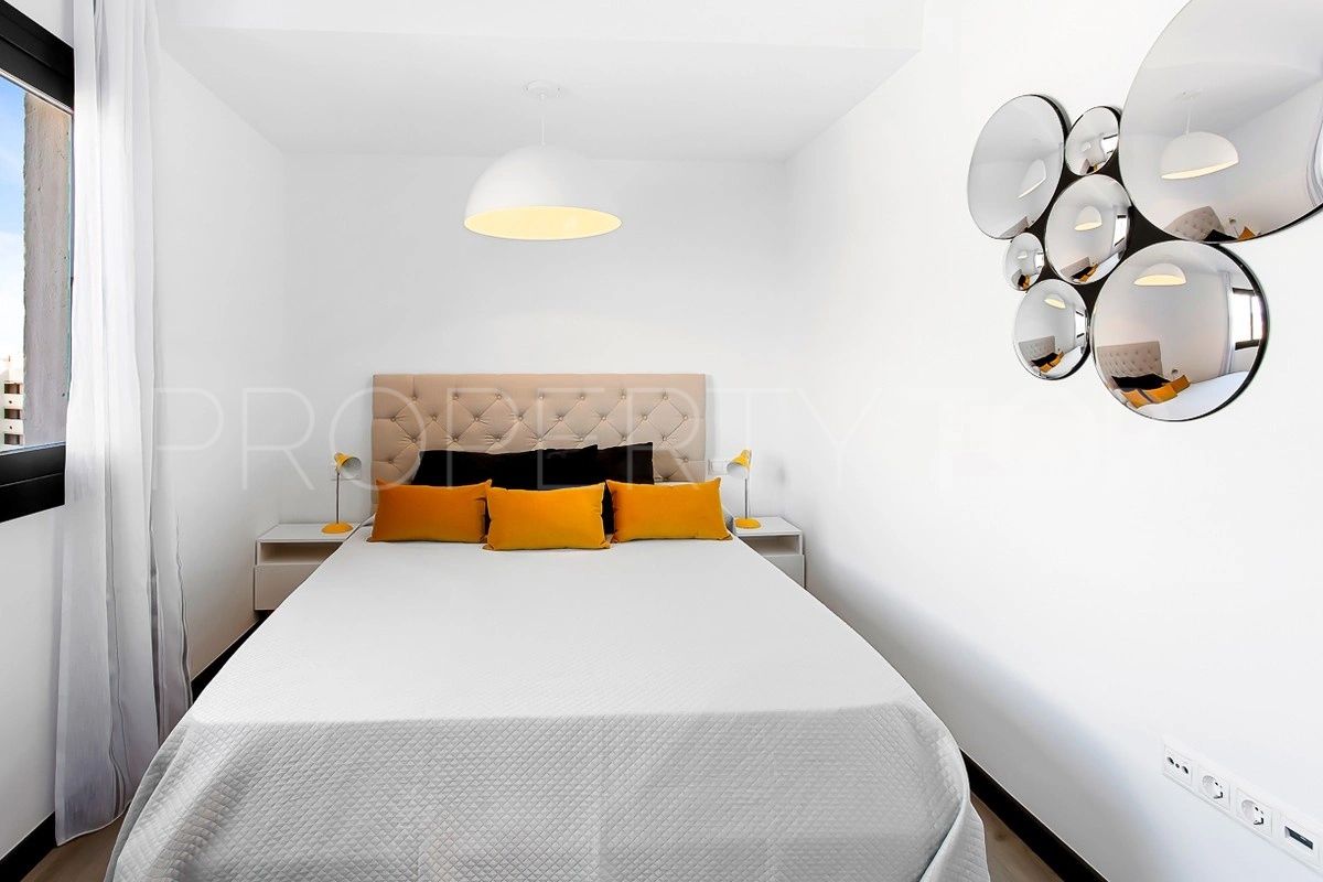 Apartamento en venta con 2 dormitorios en Cala de Mijas