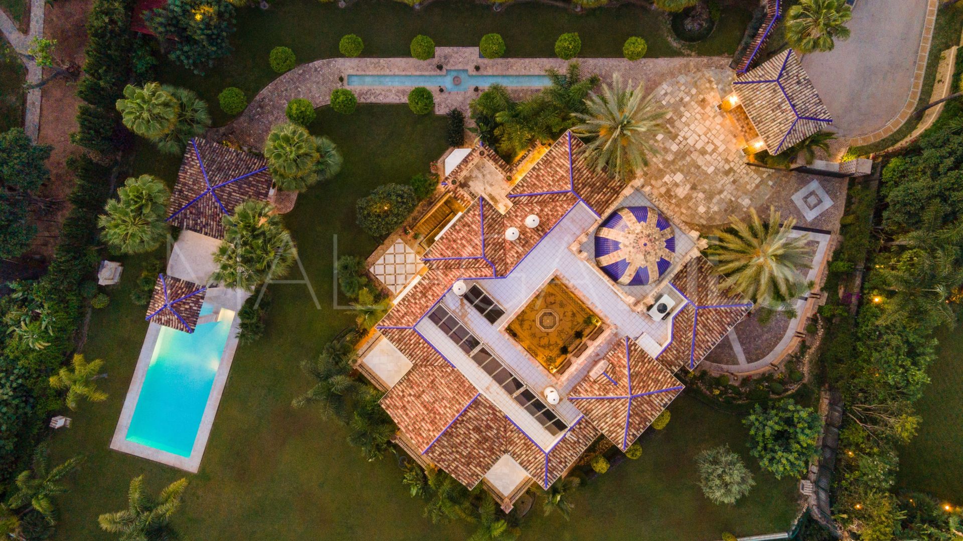 Villa for sale in Sierra Blanca
