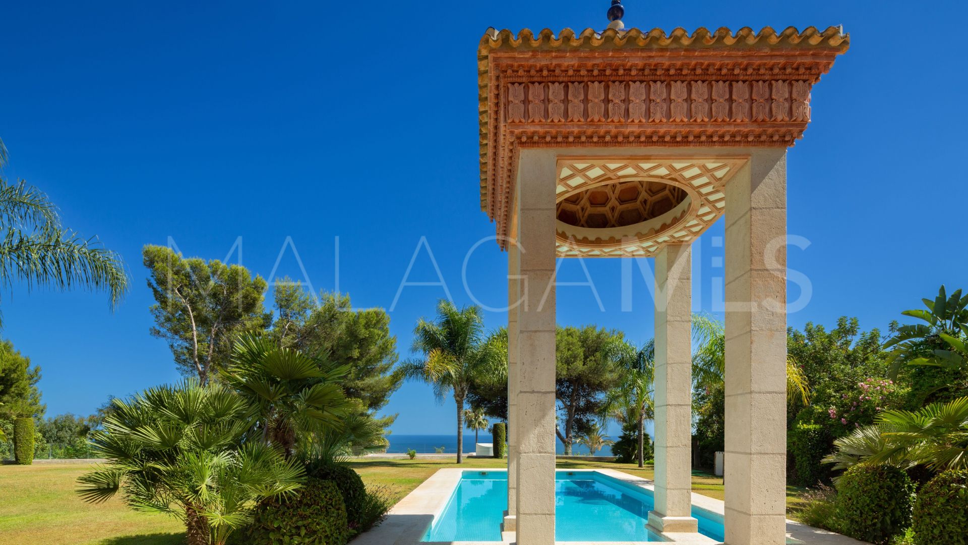 Villa for sale in Sierra Blanca